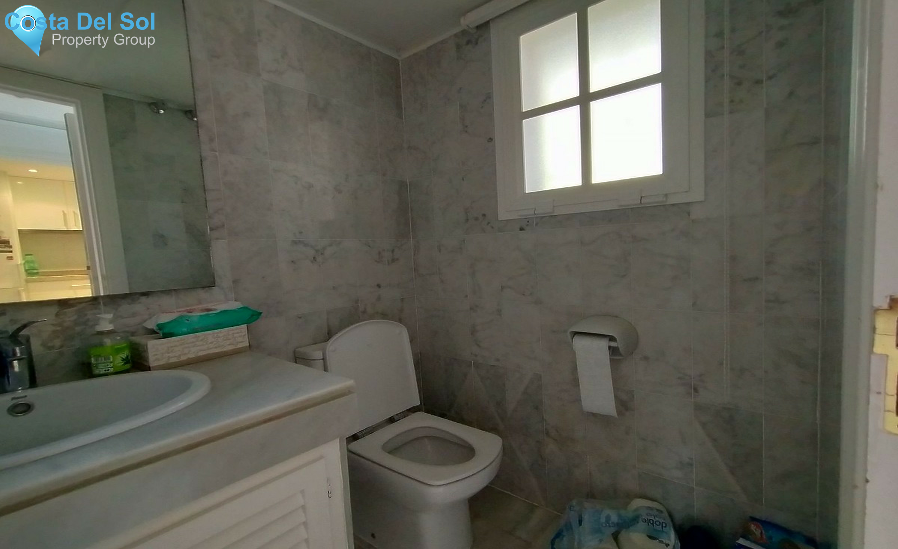Townhouse in Estepona-1234356