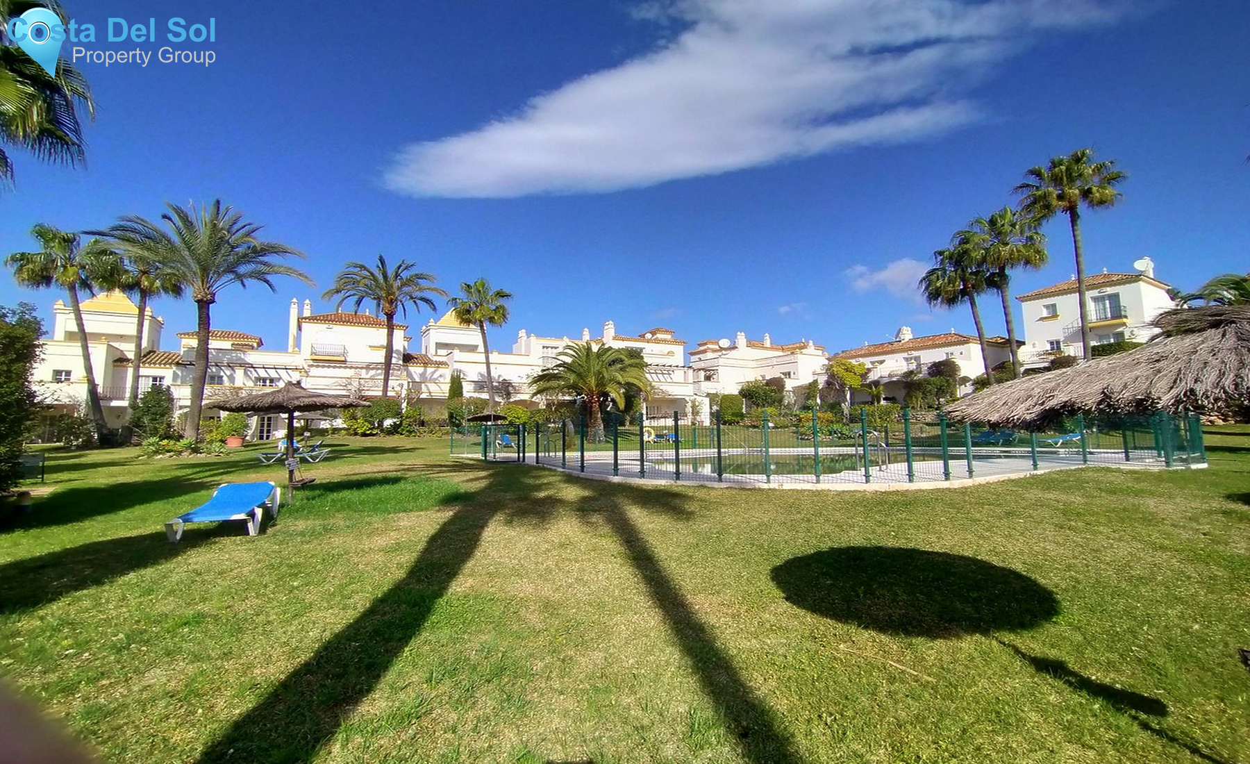 Townhouse in Estepona-1234348