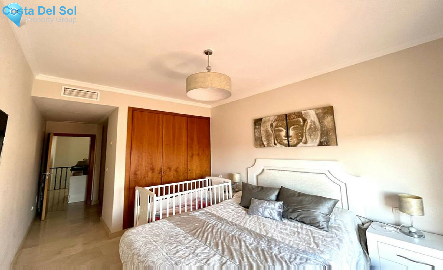 Townhouse in Estepona-1242210