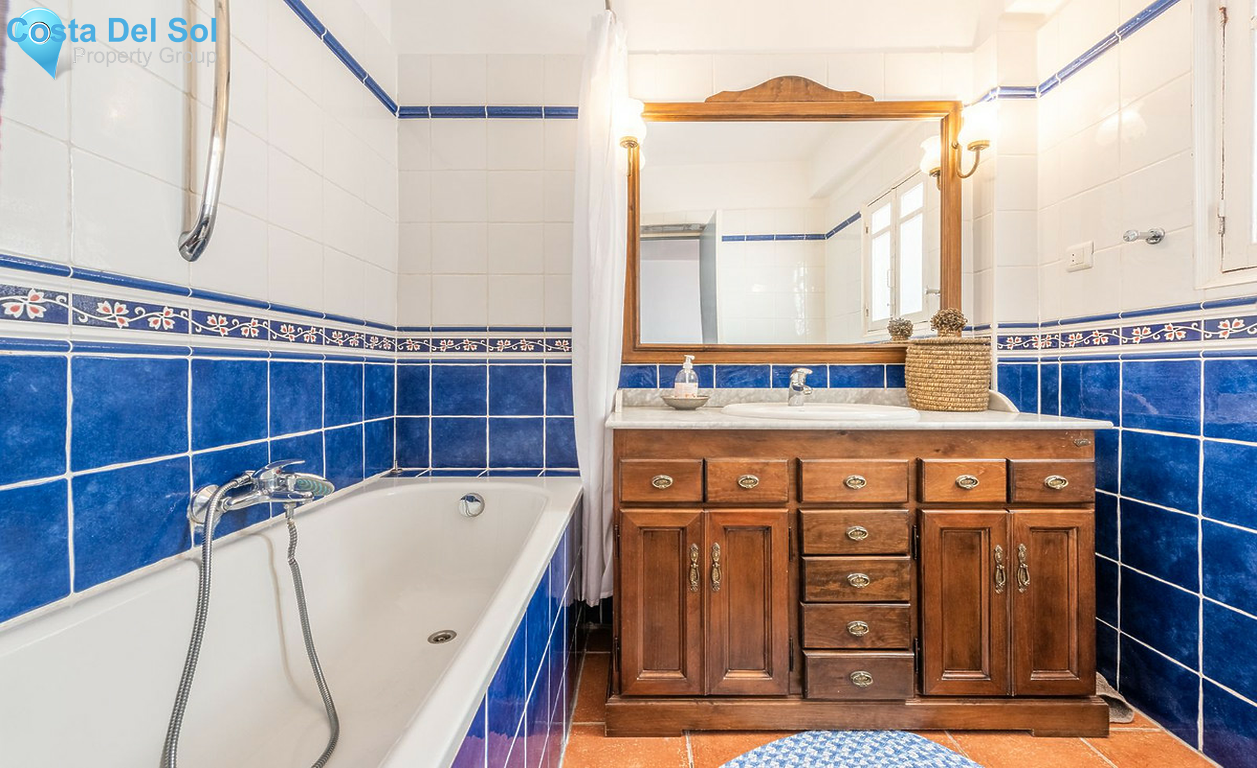 Townhouse in Estepona-1242866