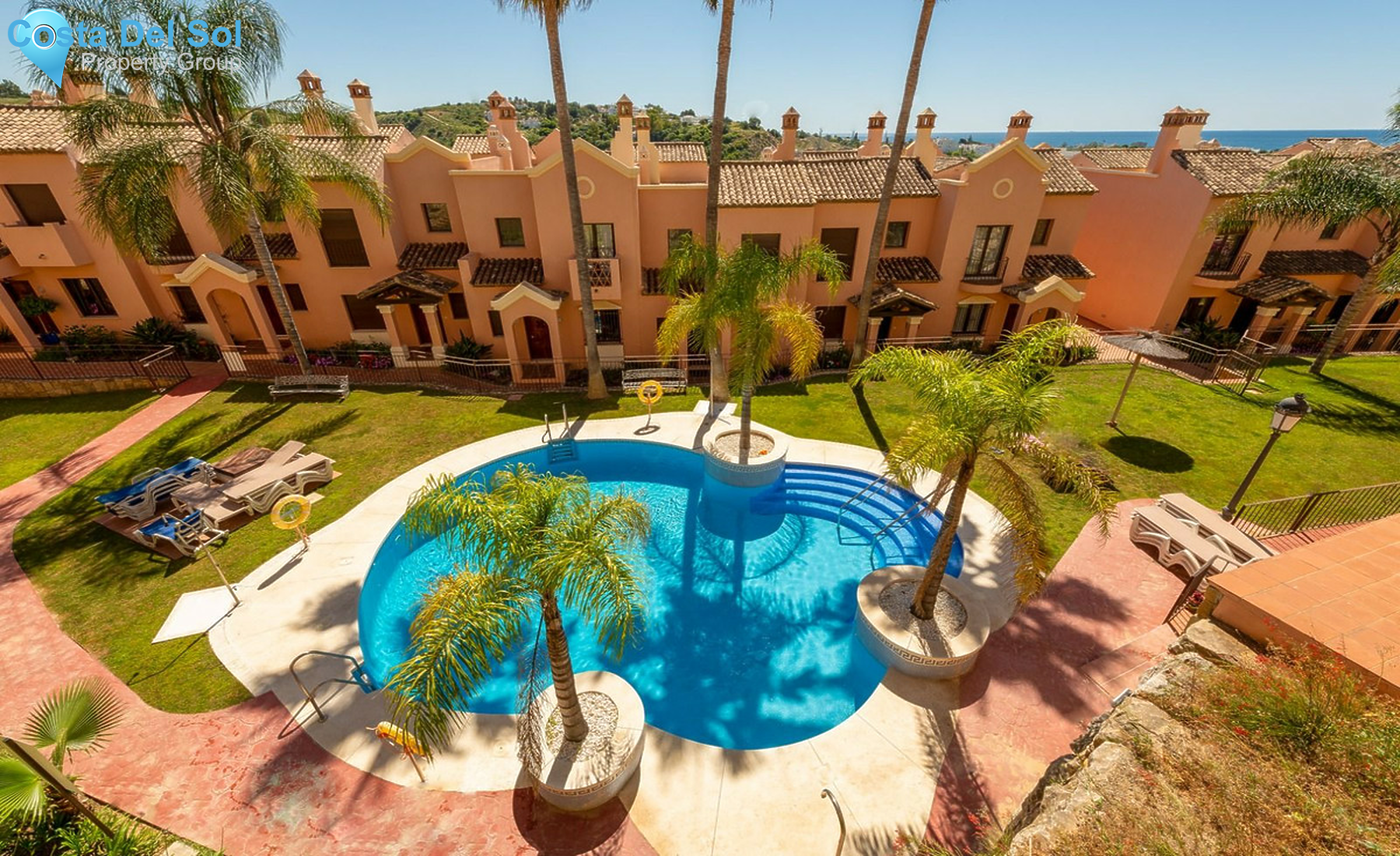 Townhouse in Estepona-1250191