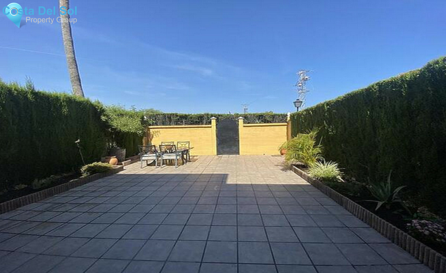 Townhouse in Estepona-1256578