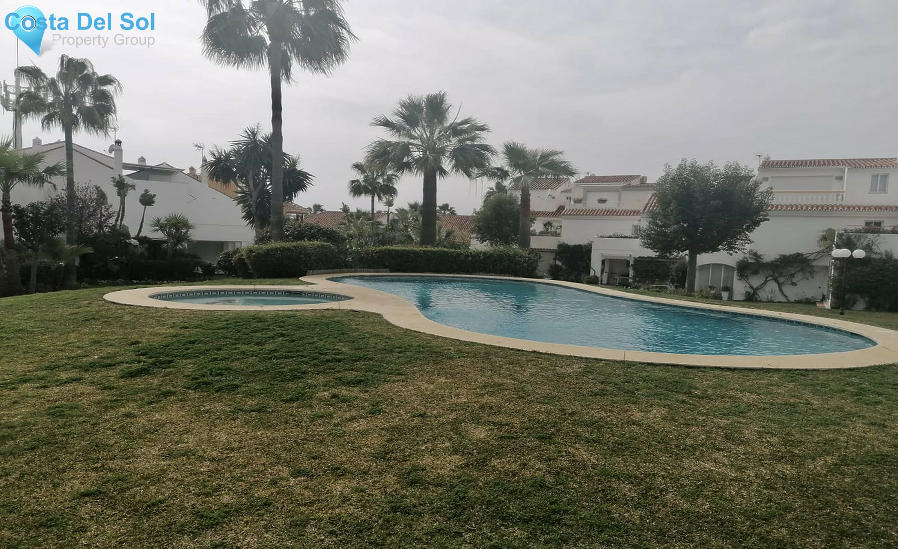 Townhouse in Estepona-1265636