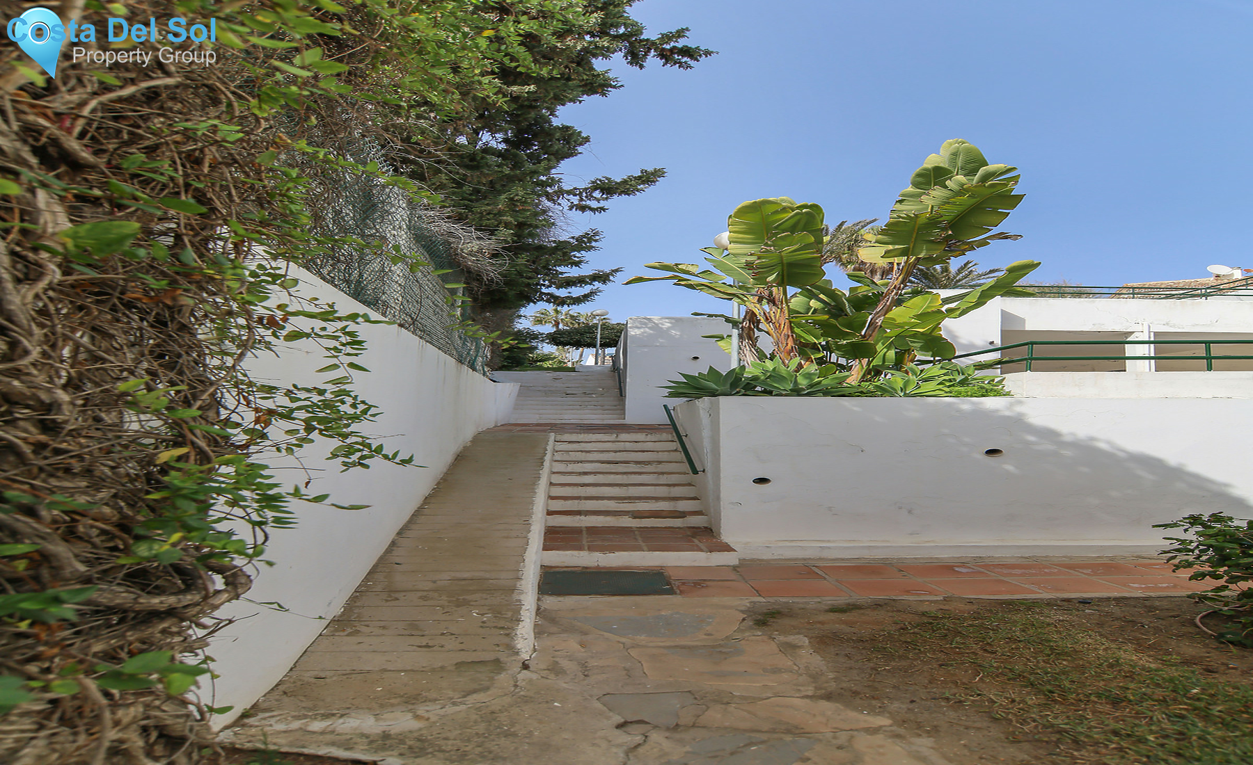 Townhouse in Estepona-1312073