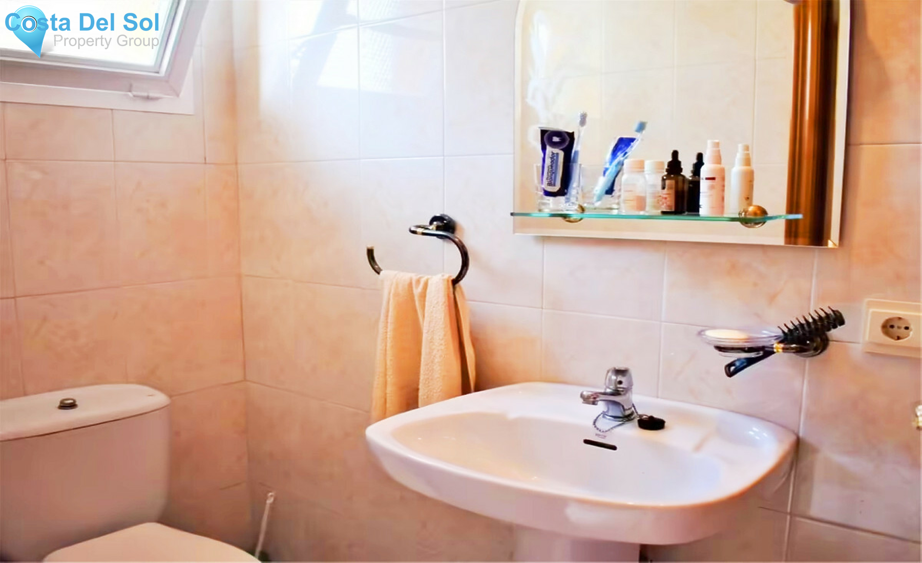 Townhouse in Estepona-1343014