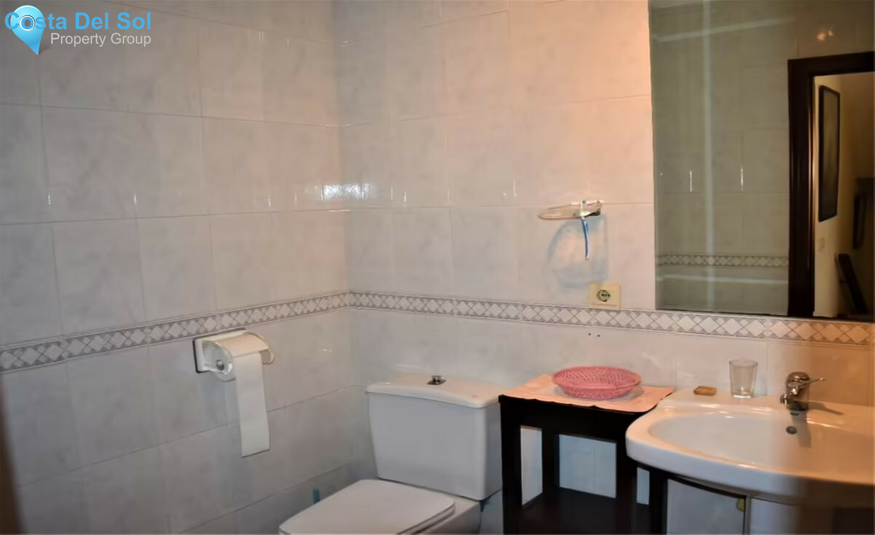 Townhouse in Estepona-1343001