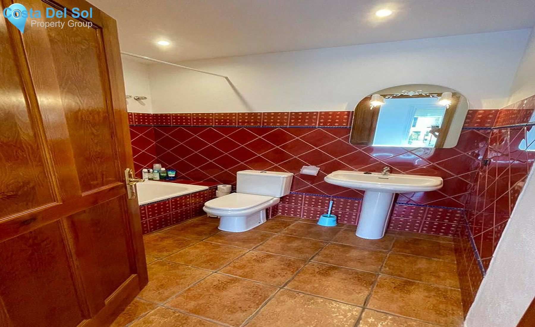 Townhouse in Estepona-1410810