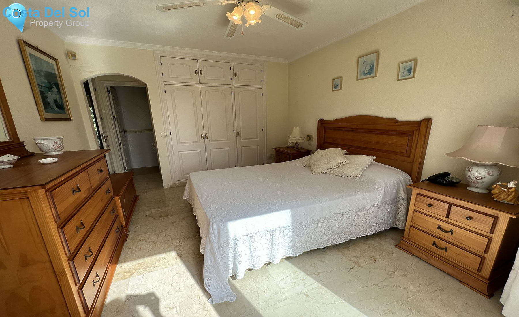 Townhouse in Estepona-1434120