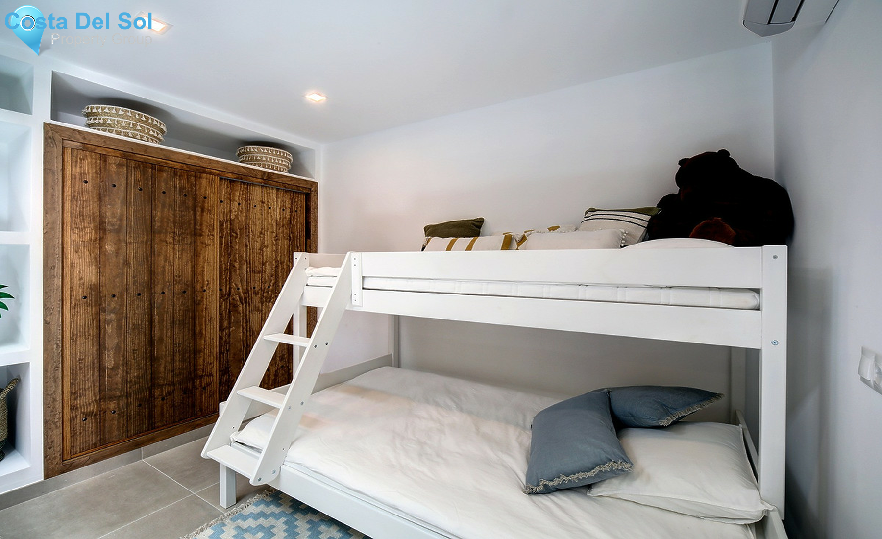 Townhouse in Estepona-1440293