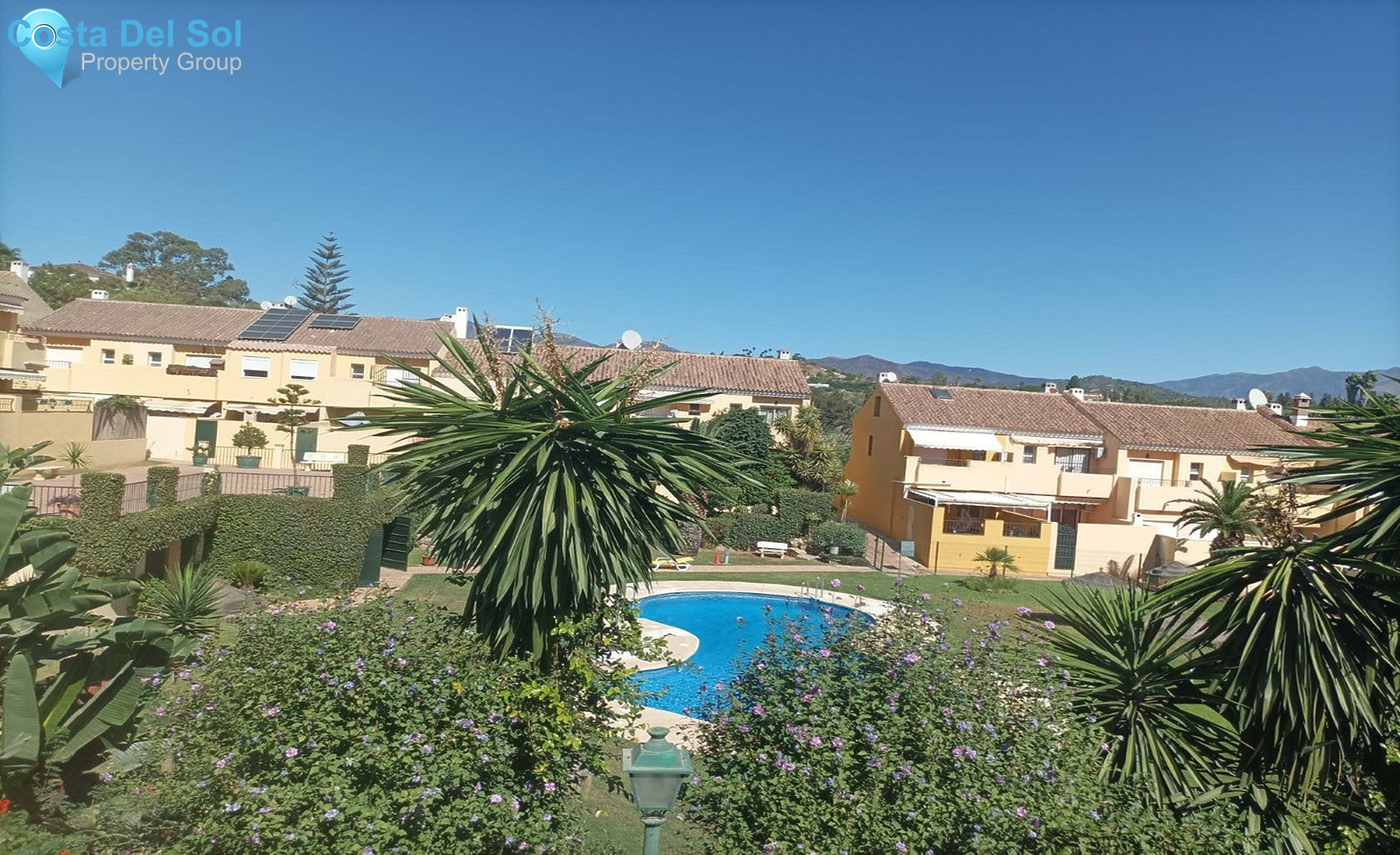 Townhouse in Estepona-1451193