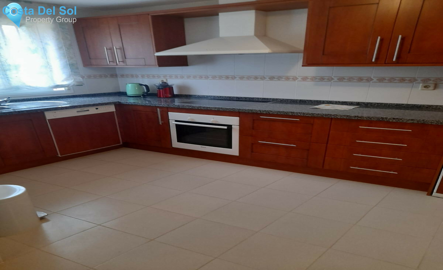 Townhouse in Estepona-1477010