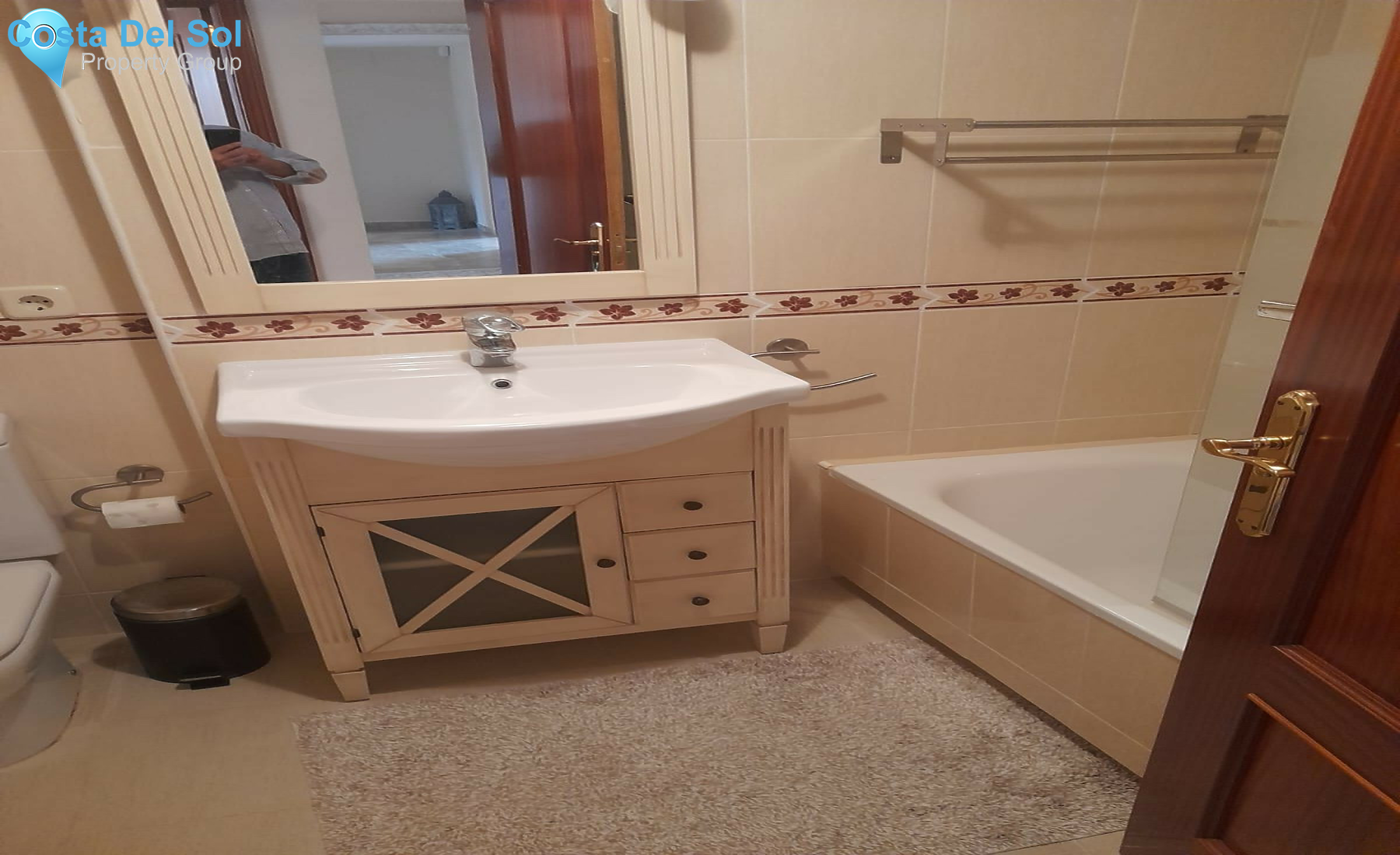 Townhouse in Estepona-1477012