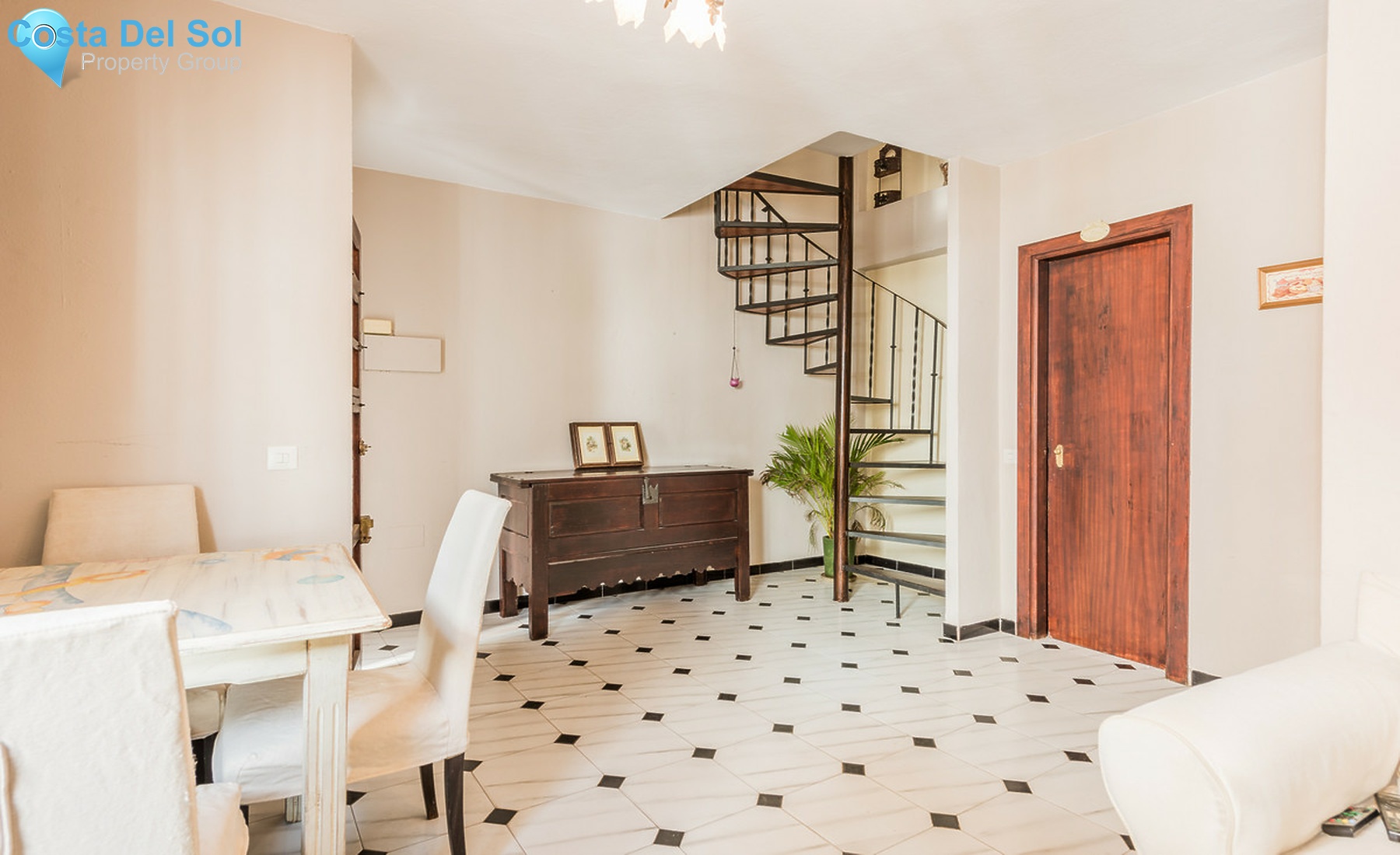 Townhouse in Estepona-1500112