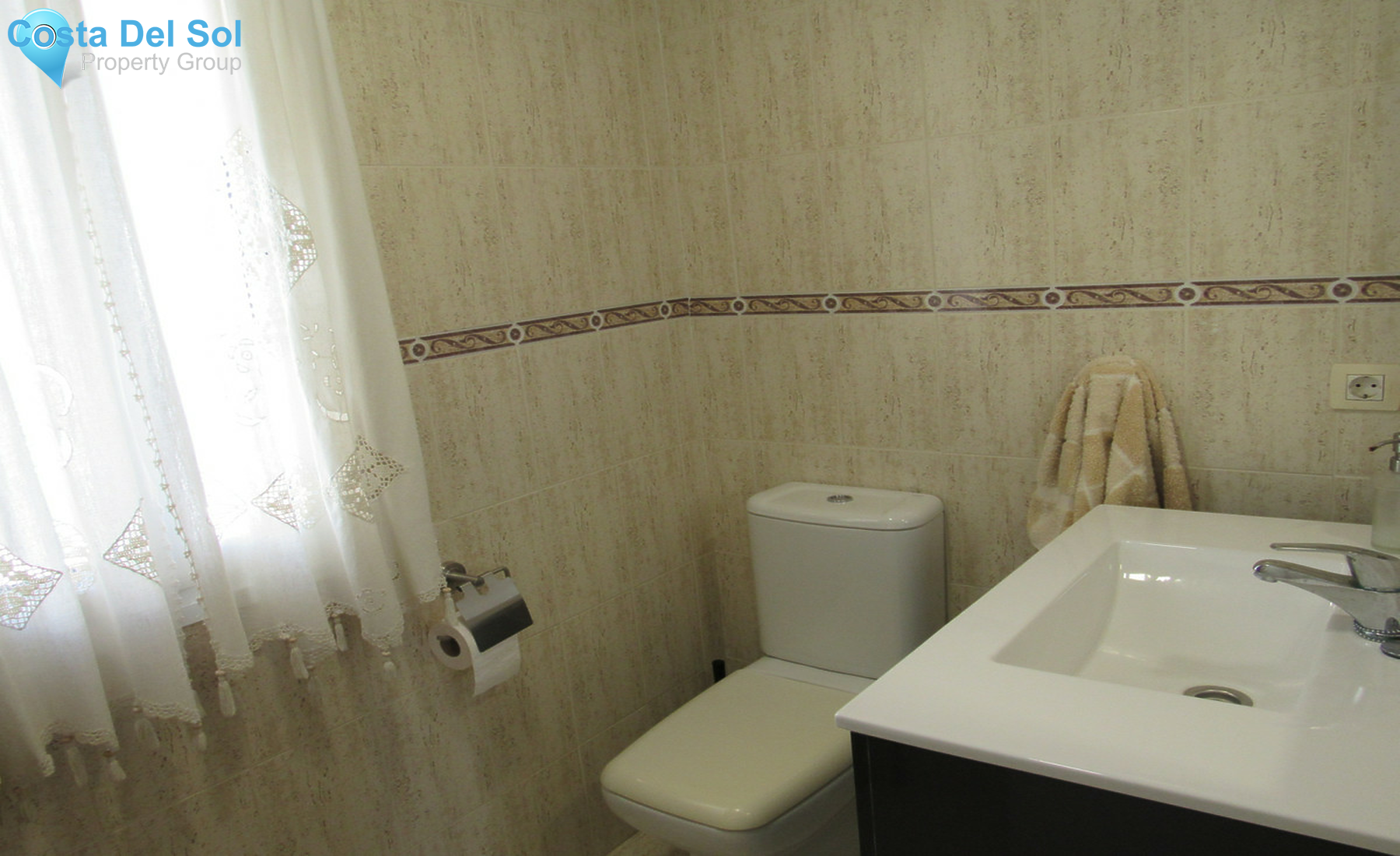 Townhouse in Estepona-695829