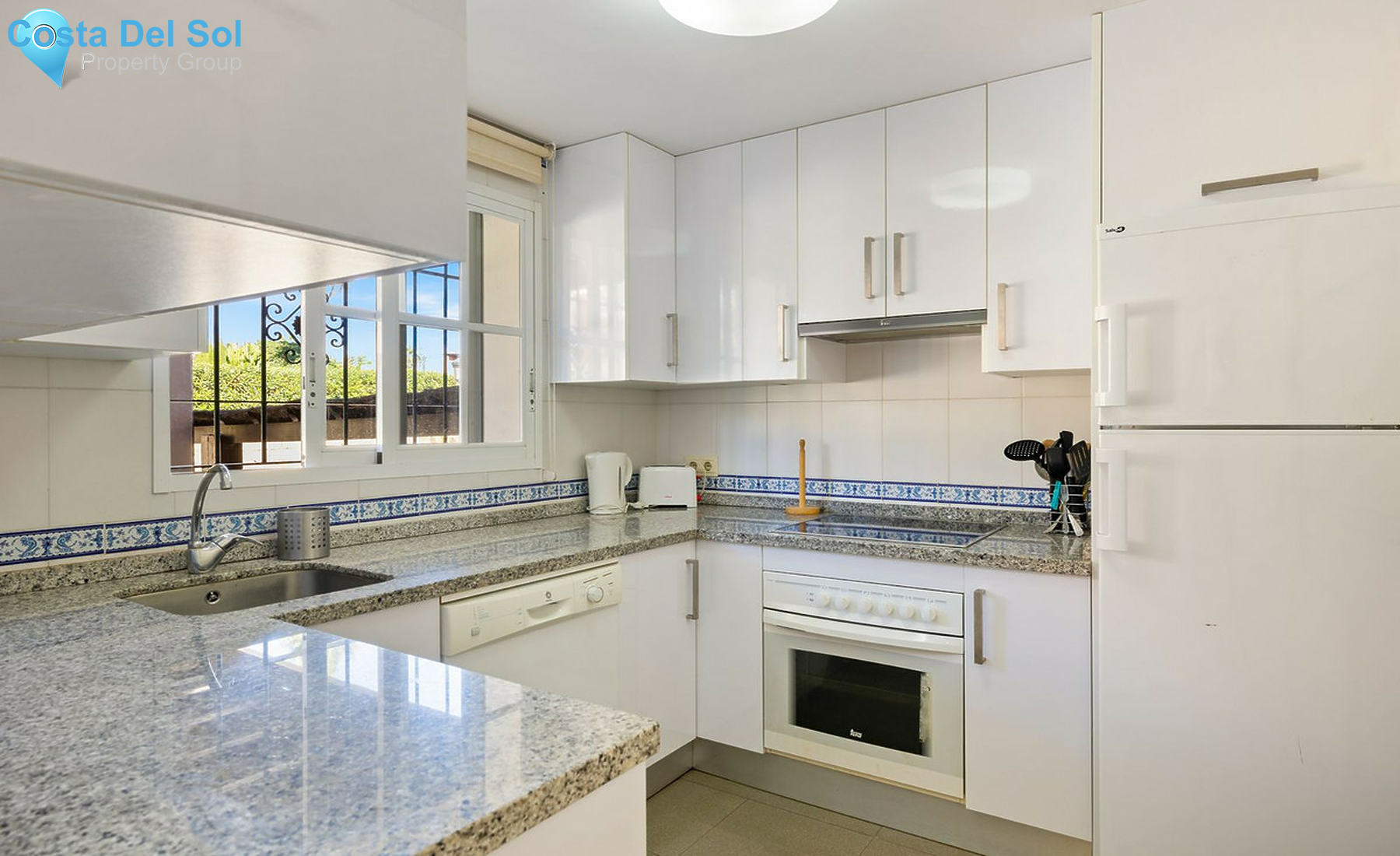 Townhouse in Estepona-1526073