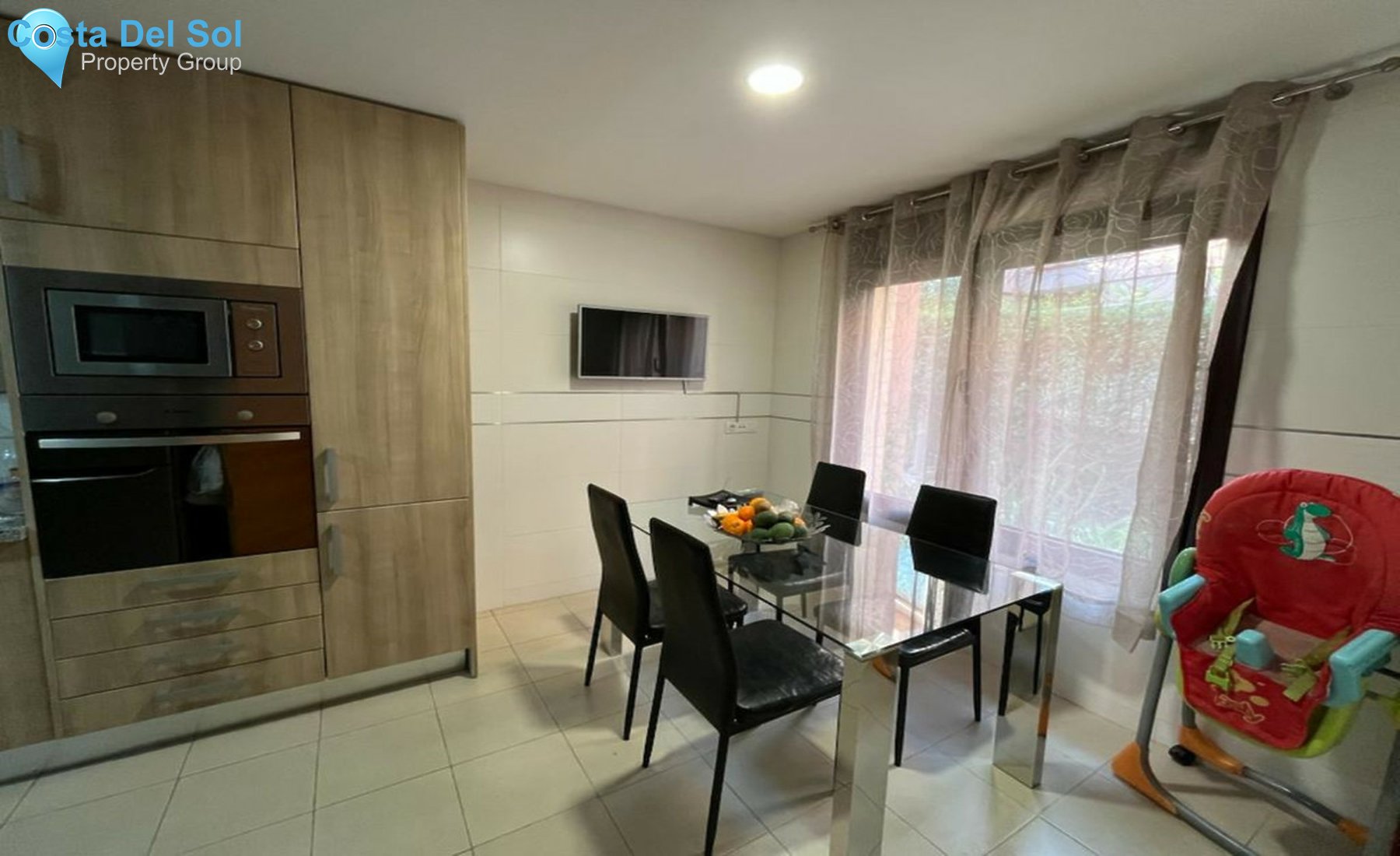 Townhouse in Estepona-1537441