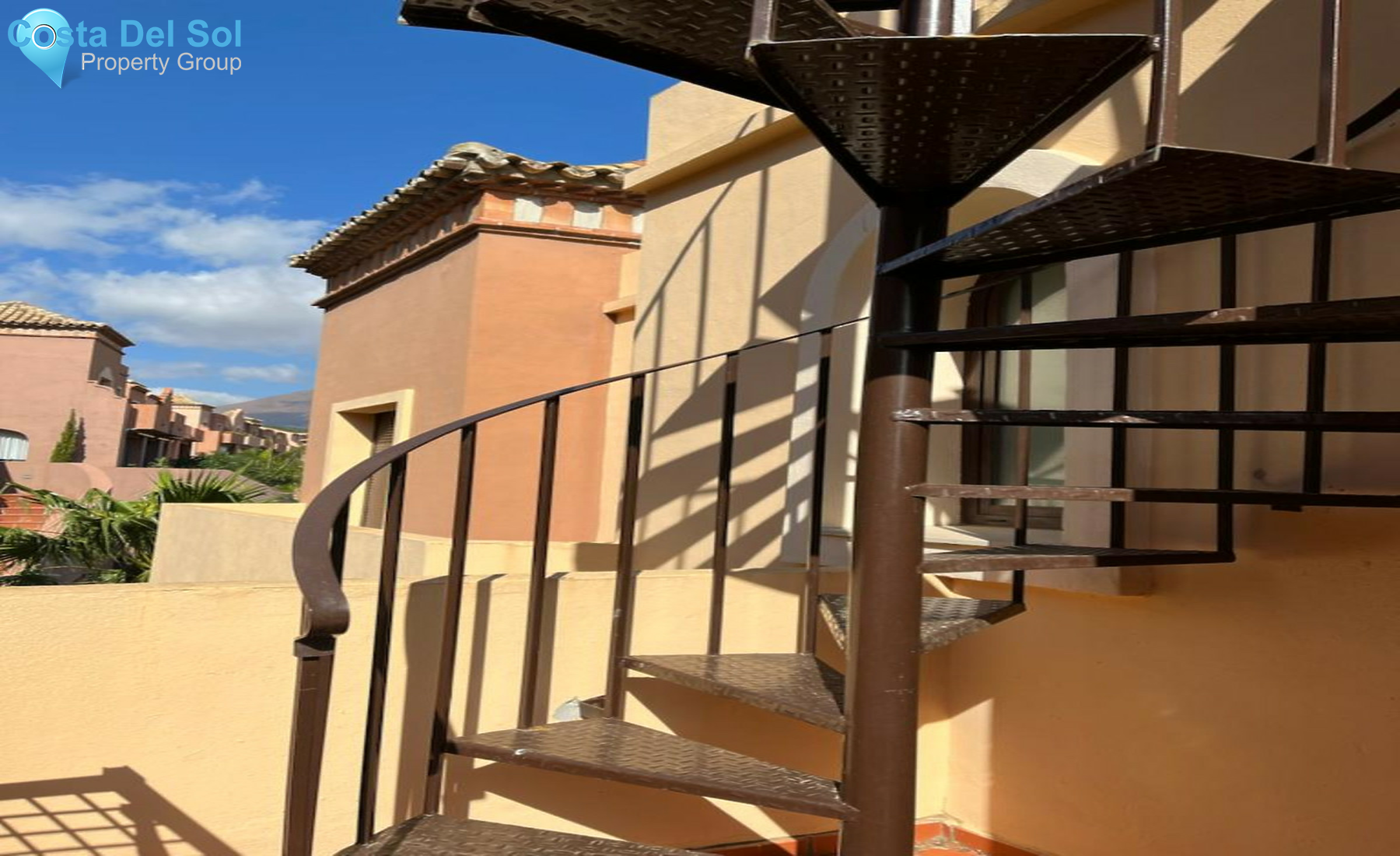 Townhouse in Estepona-1537434