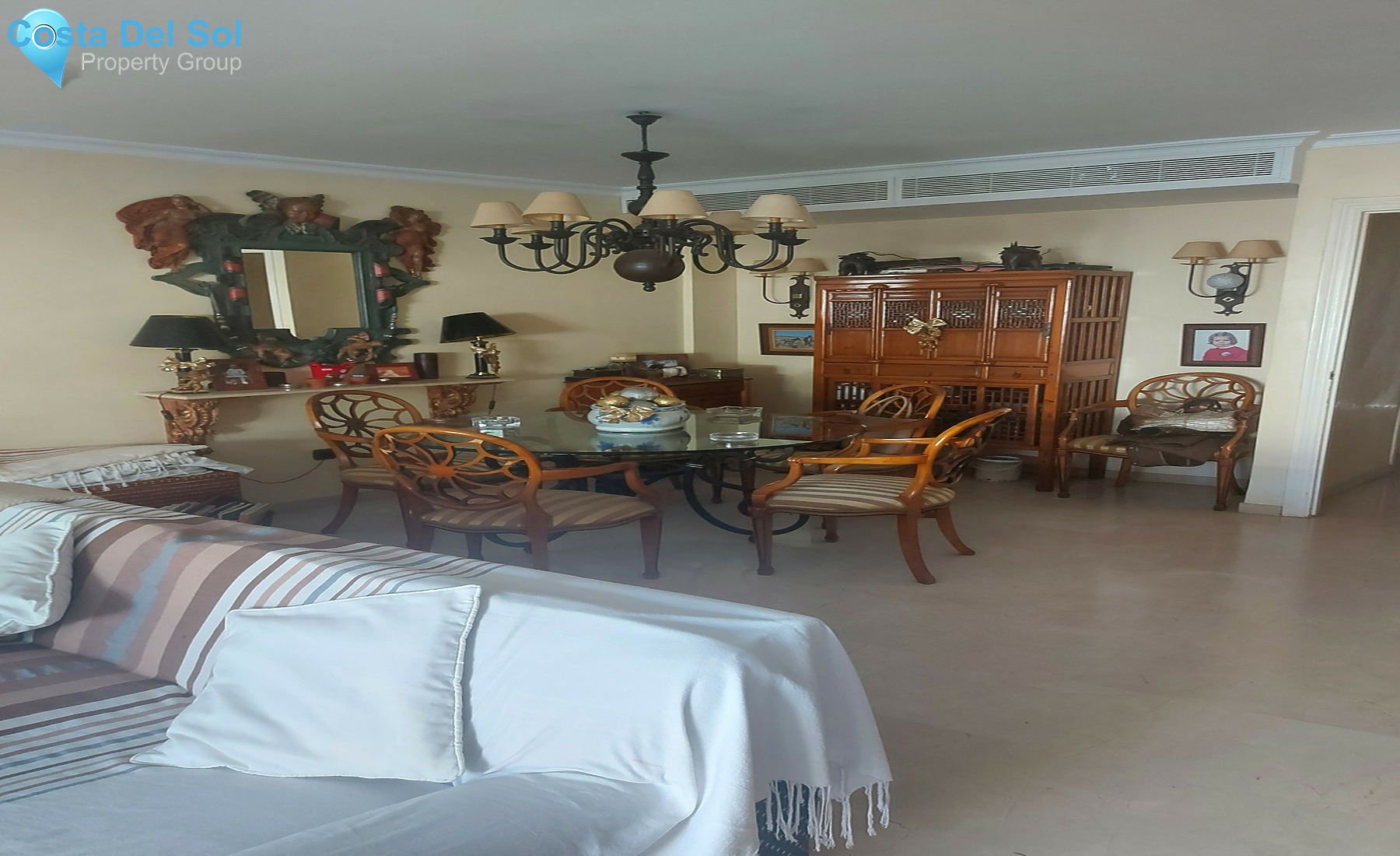 Townhouse in Estepona-1560221