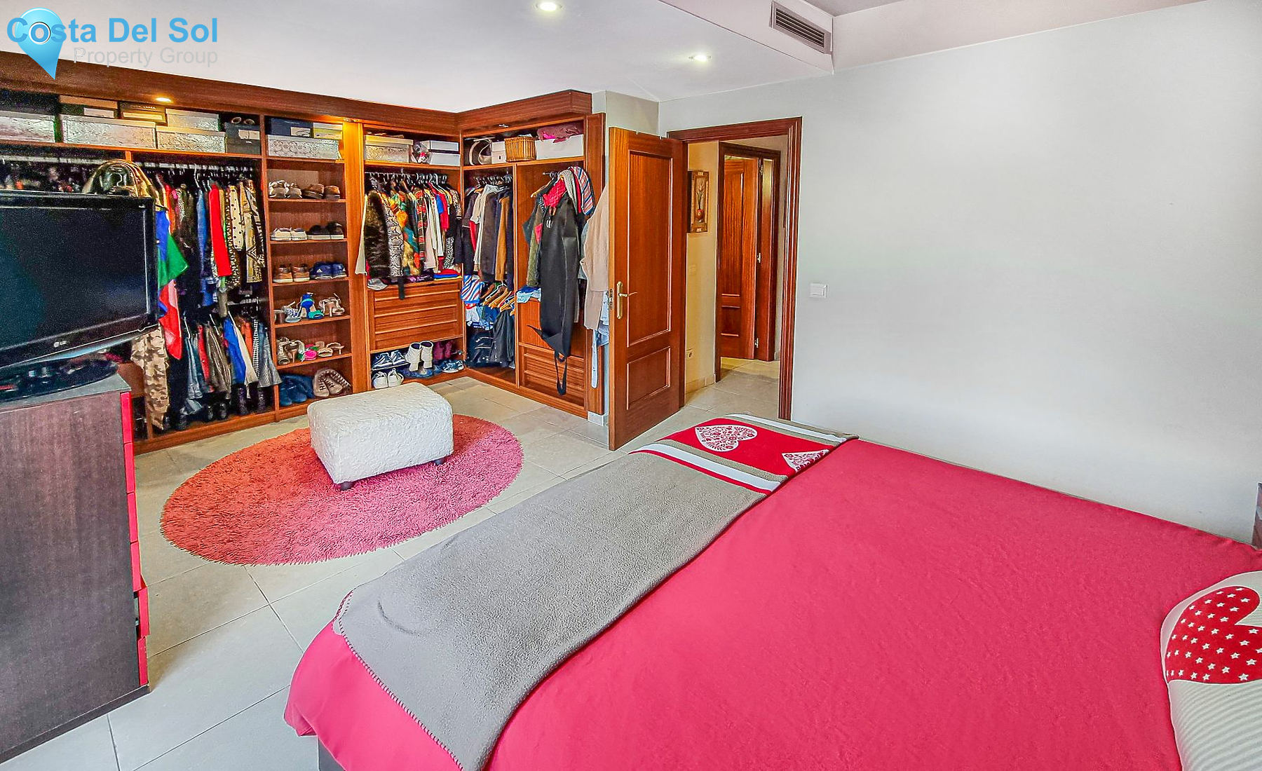 Townhouse in Estepona-1136691