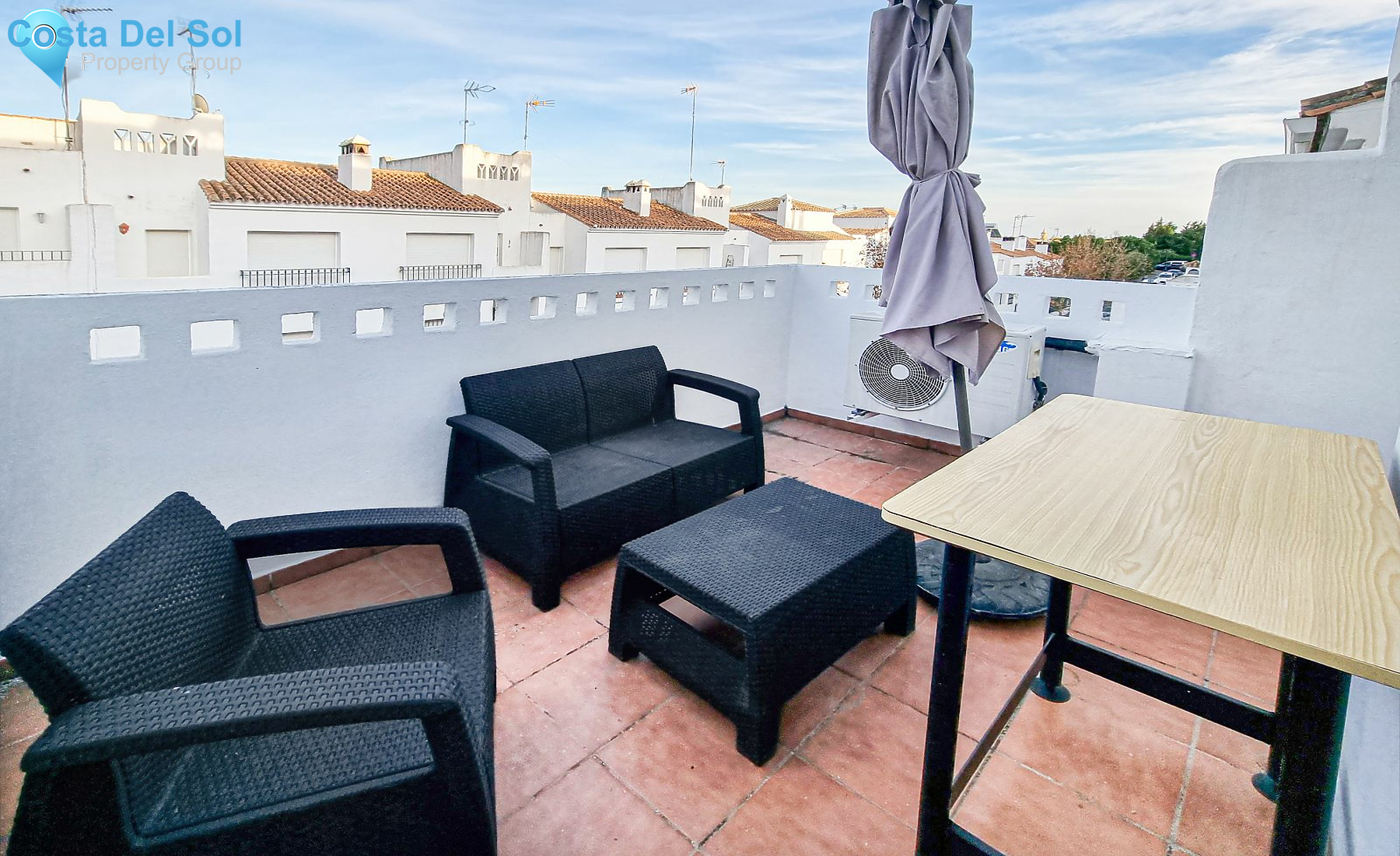 Townhouse in Estepona-1136693