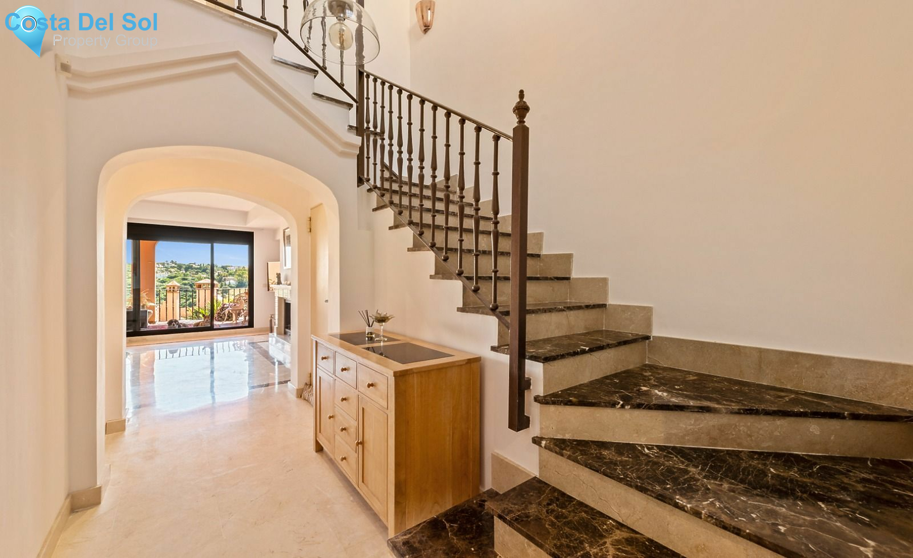 Townhouse in Estepona-1137277