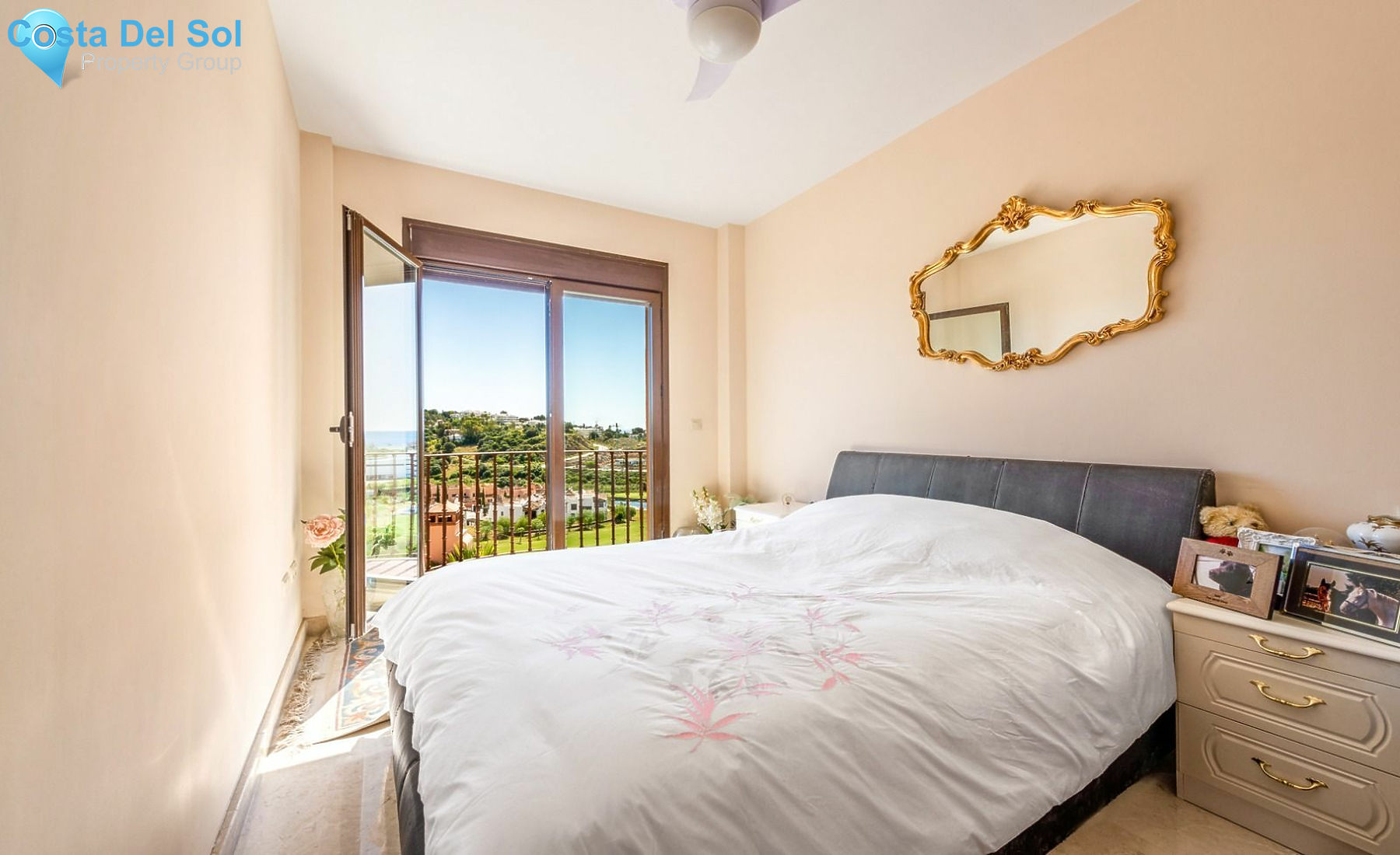 Townhouse in Estepona-1137278