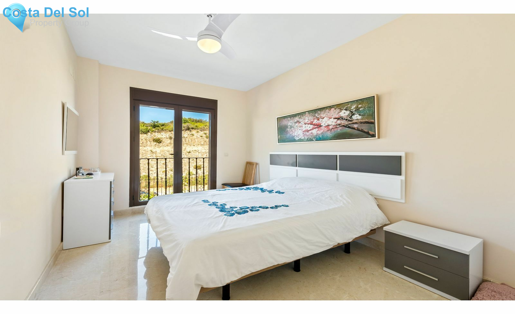 Townhouse in Estepona-1137280