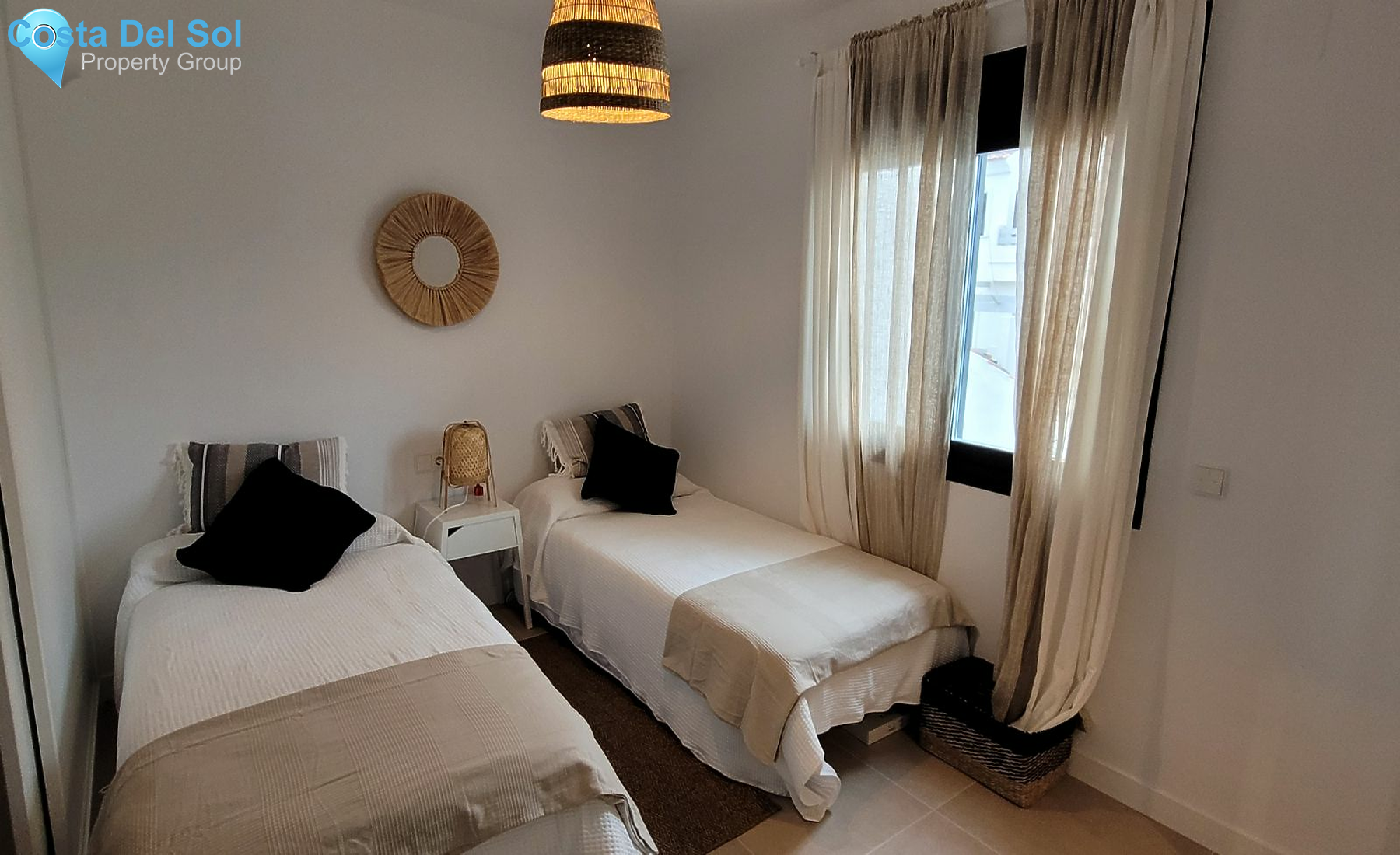 Townhouse in Estepona-1139777