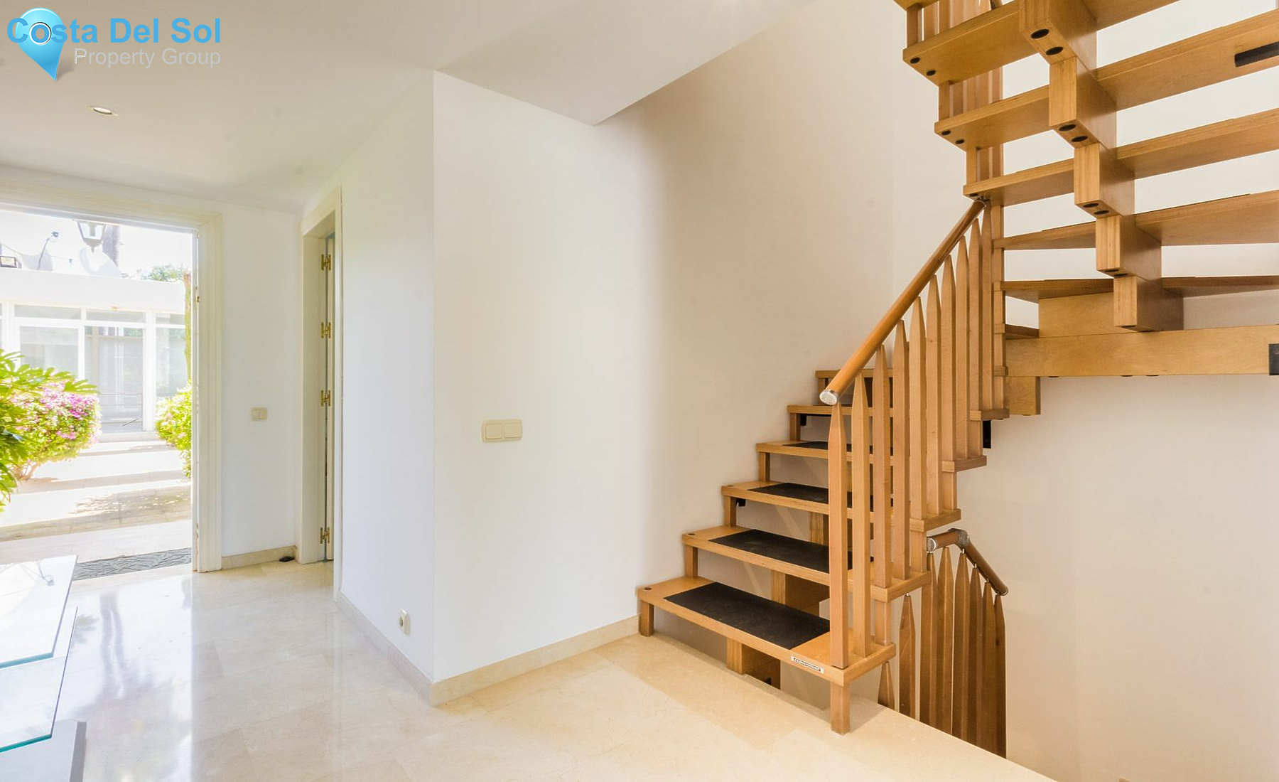 Townhouse in Estepona-1148081