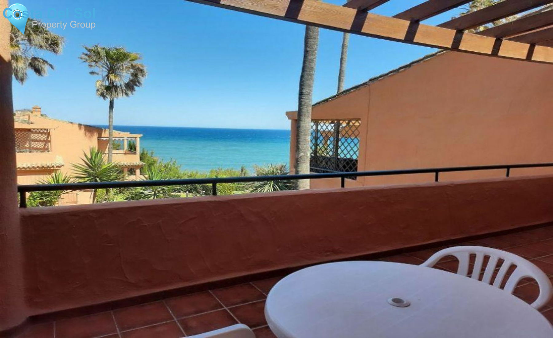 Townhouse in Estepona-1153625