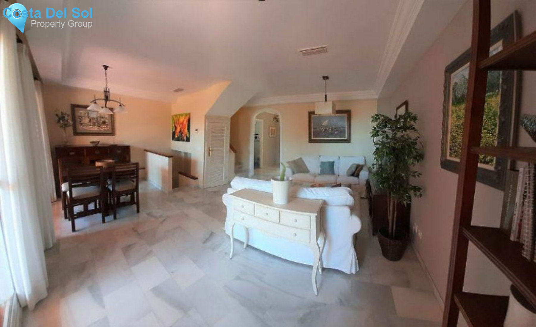 Townhouse in Estepona-1153630
