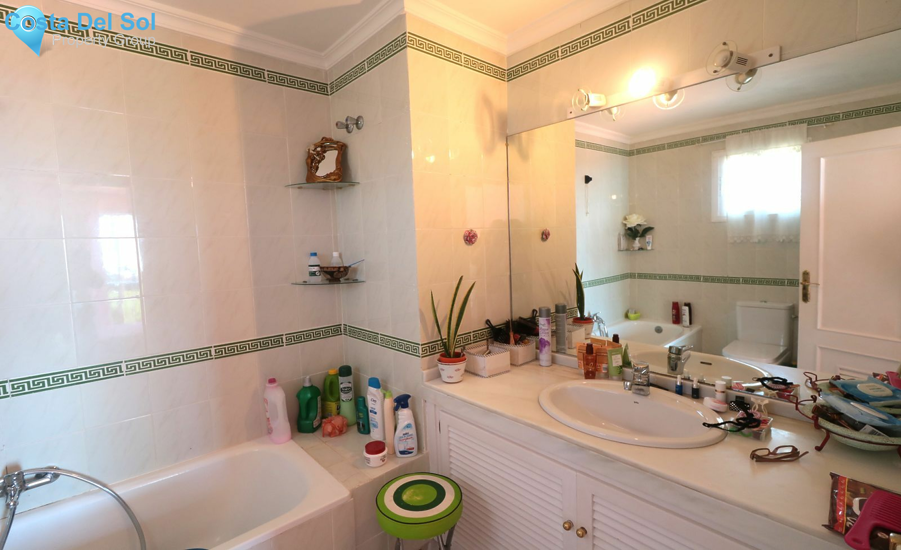 Townhouse in Estepona-1173114