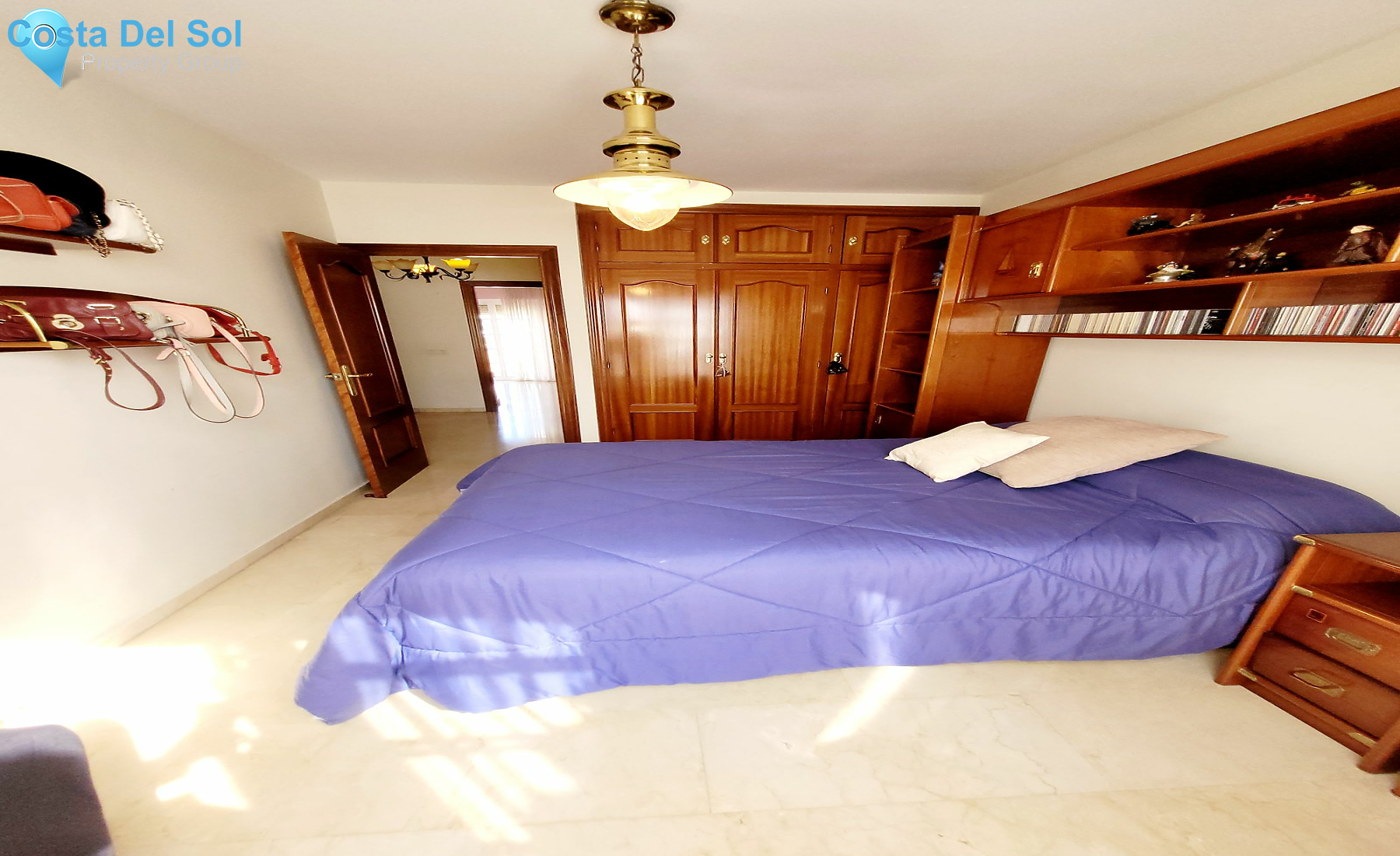 Townhouse in Estepona-1183811