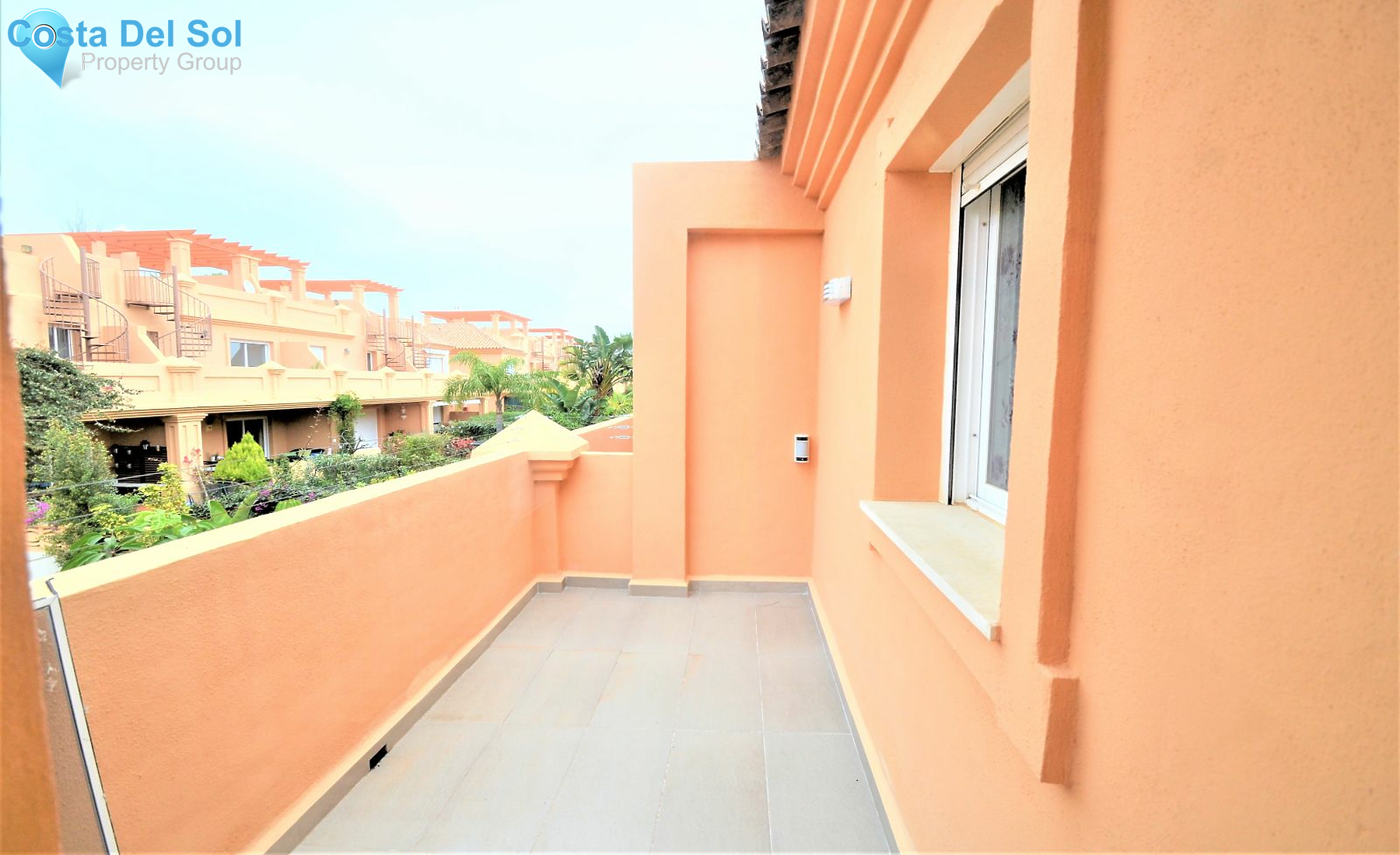 Townhouse in Estepona-1190136