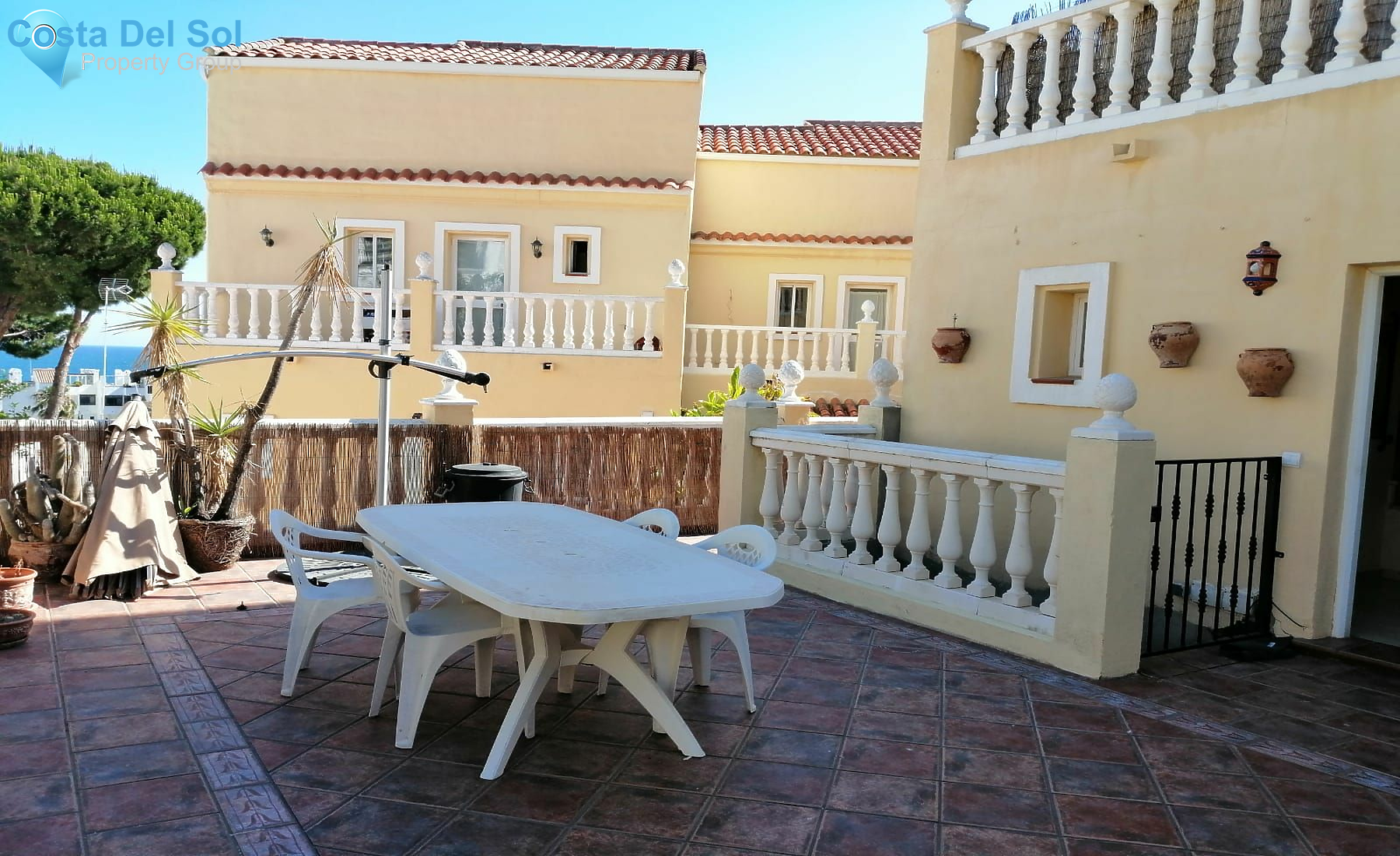 Townhouse in Estepona-1205554