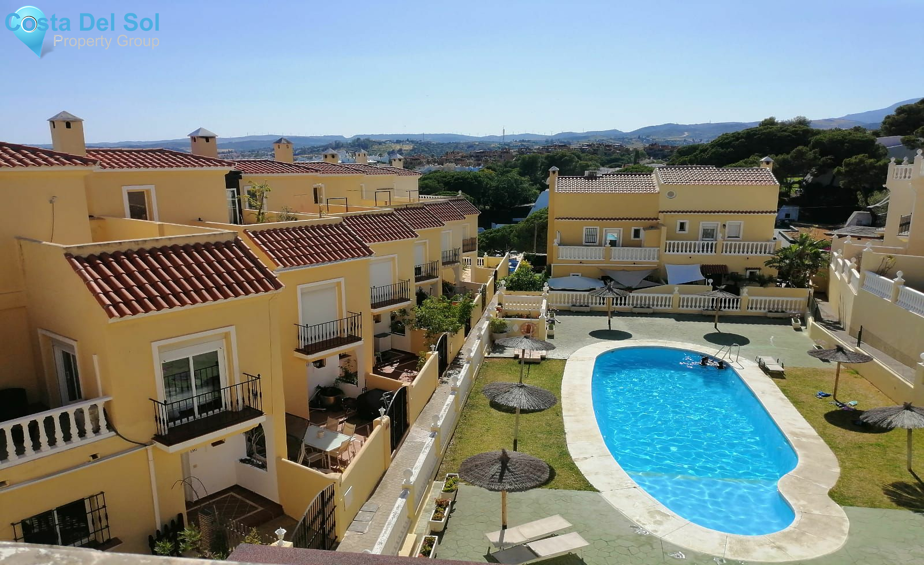 Townhouse in Estepona-1205557