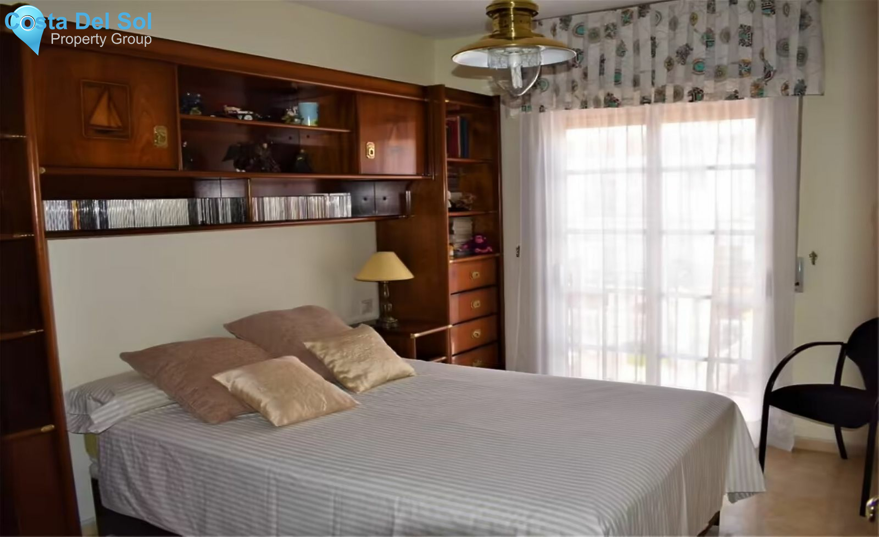 Townhouse in Estepona-1209190