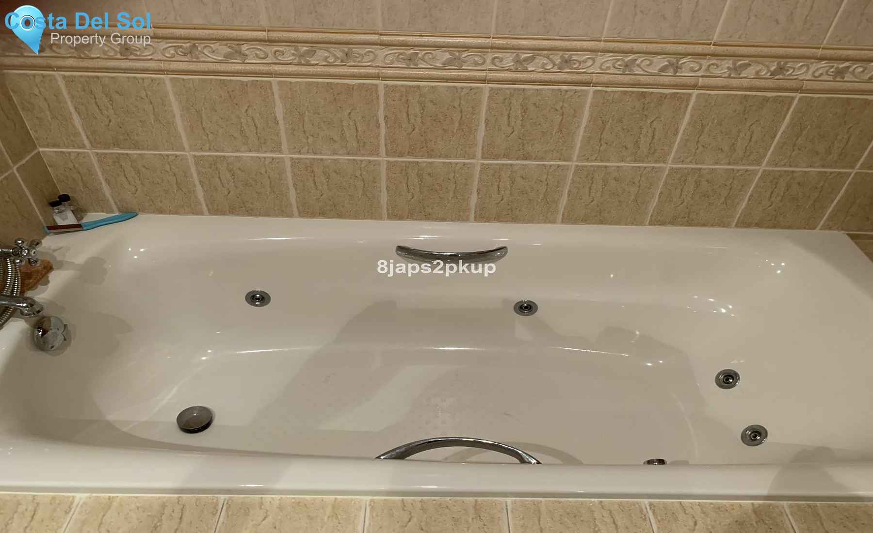 Townhouse in Estepona-1211380