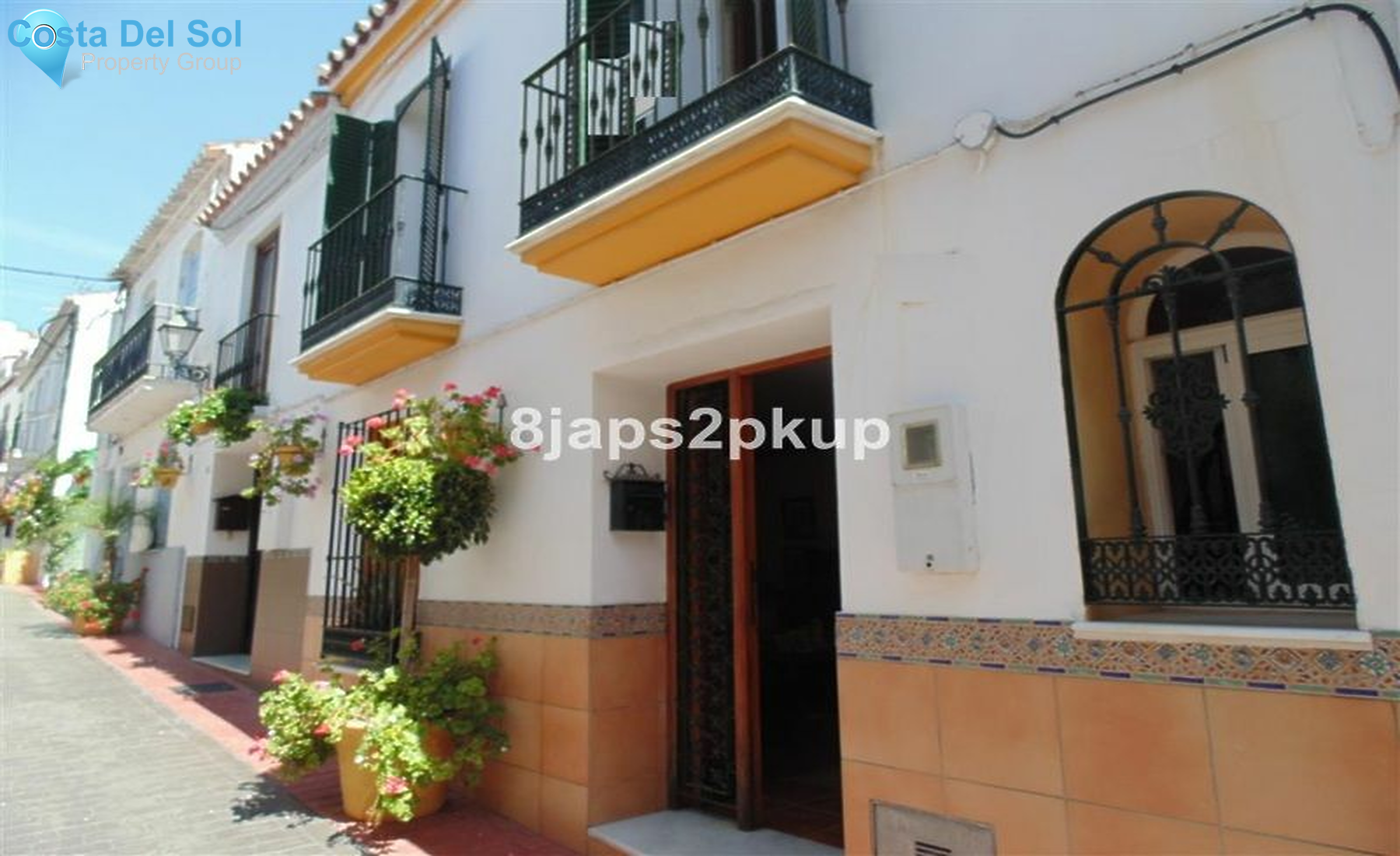 Townhouse in Estepona-1215026
