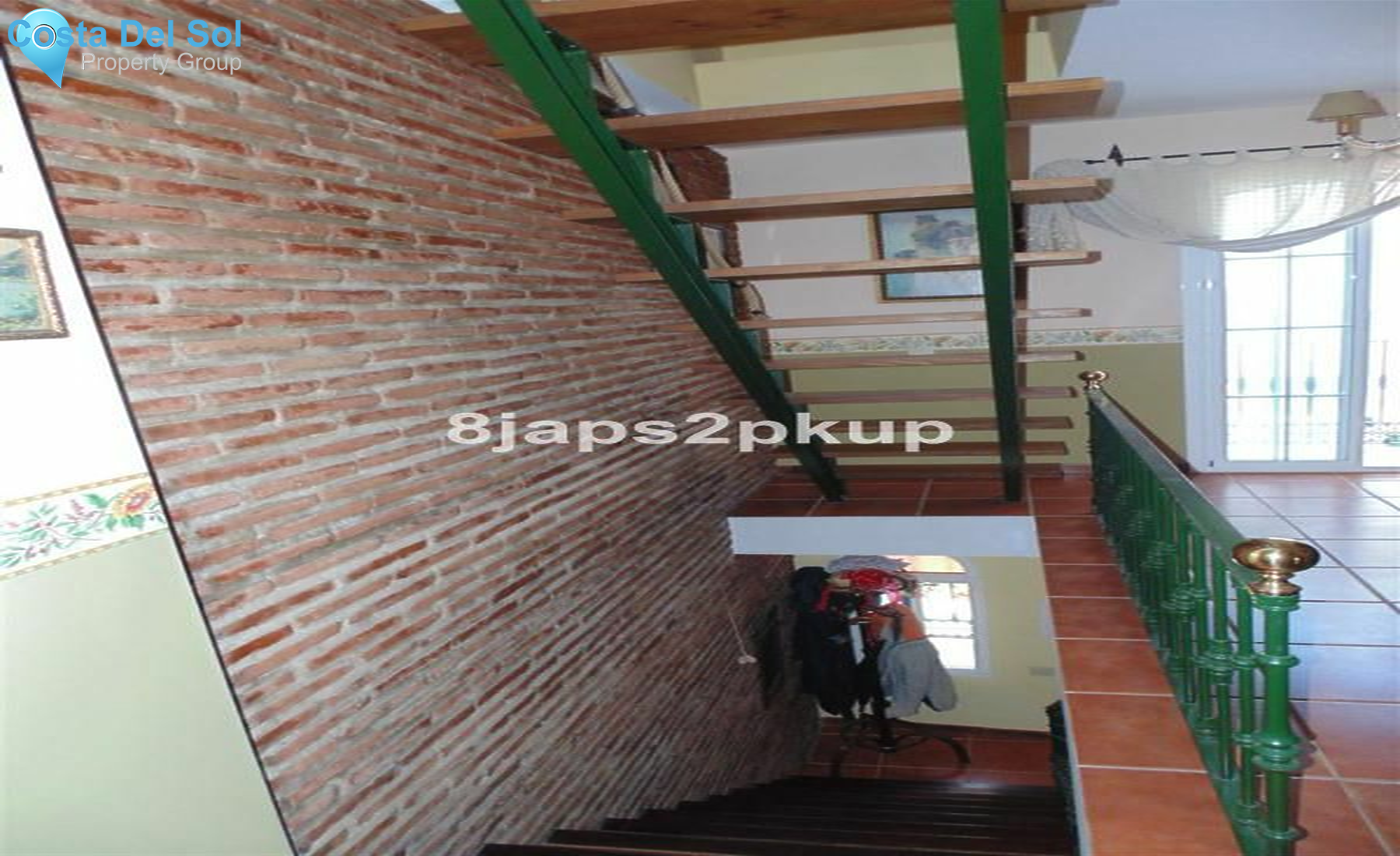 Townhouse in Estepona-1215037