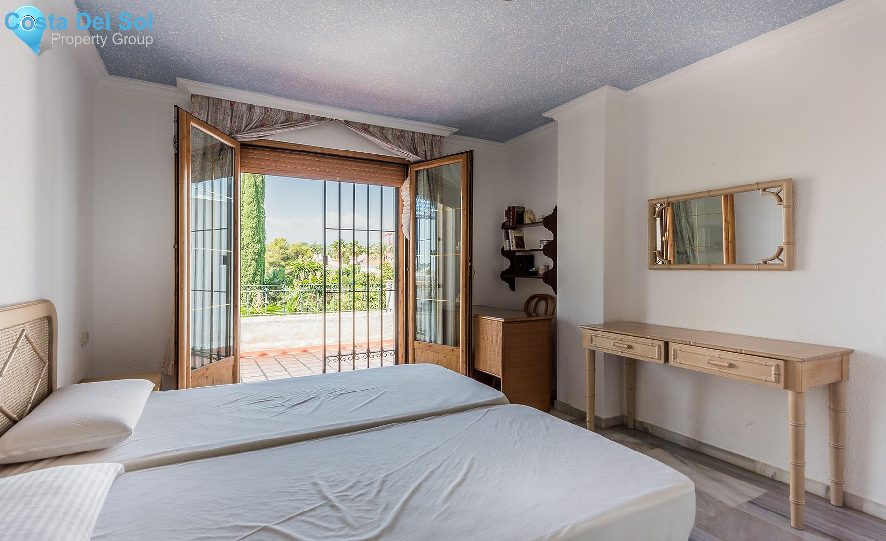Townhouse in Estepona-1219349