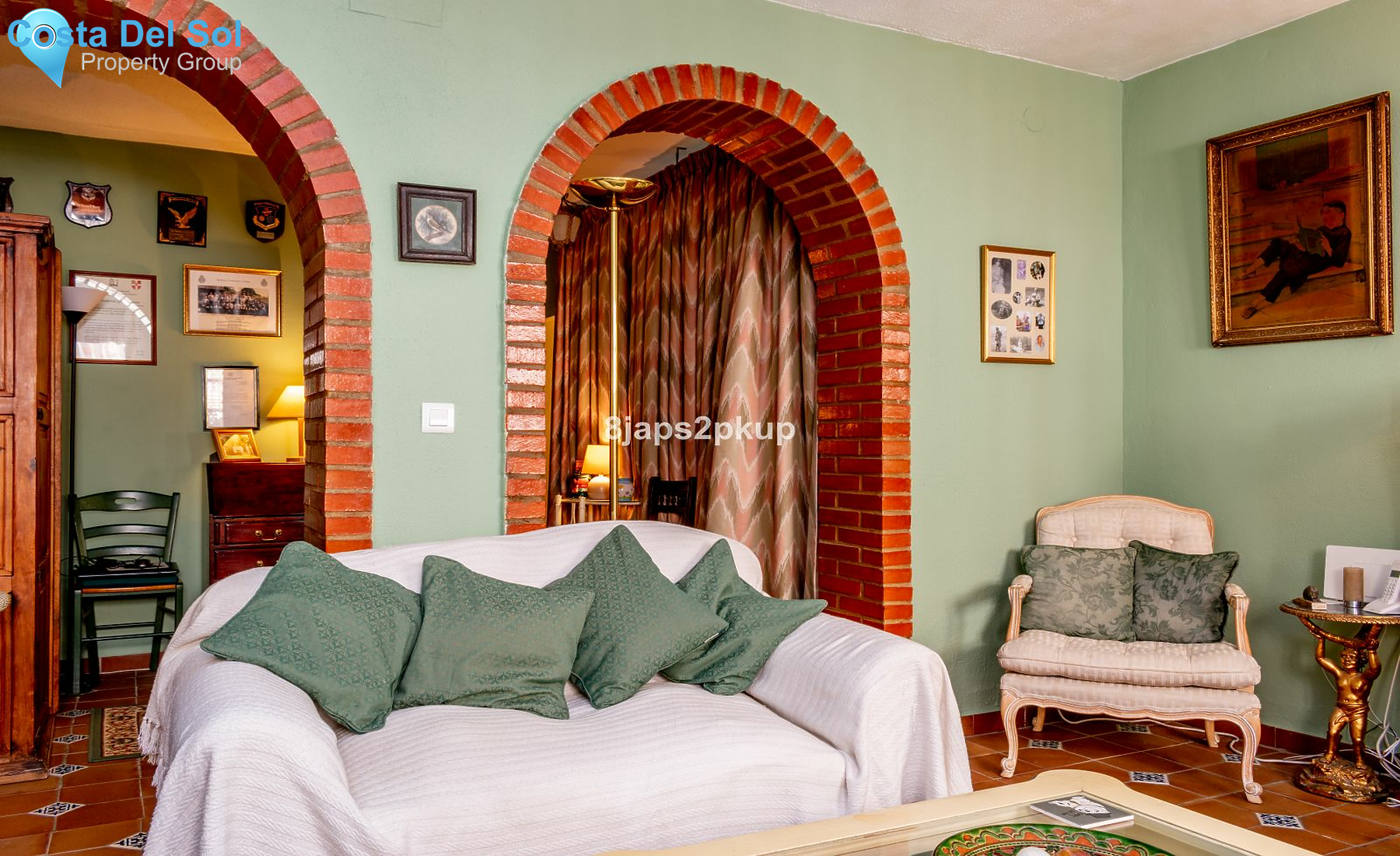 Townhouse in Estepona-1220820