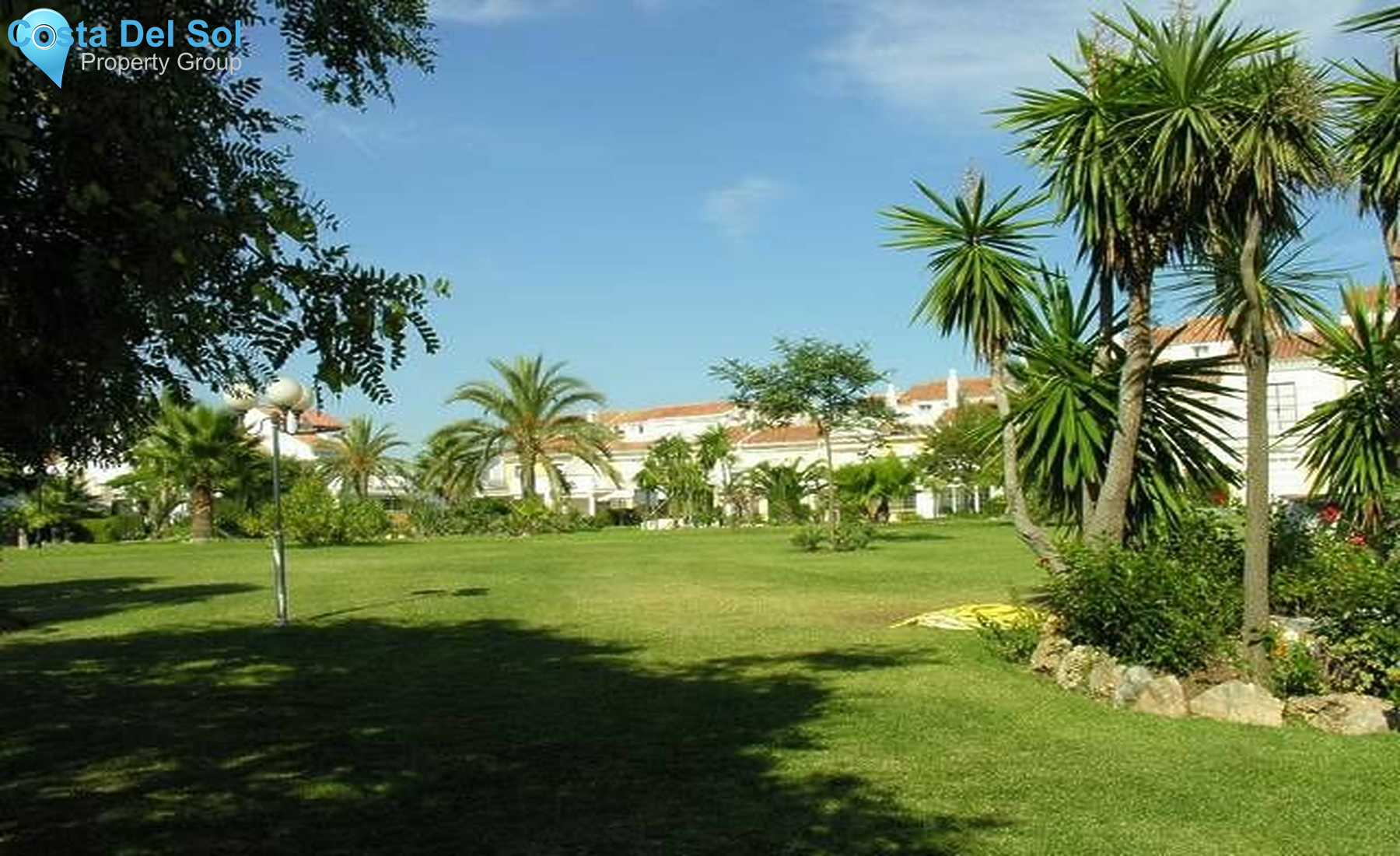 Townhouse in Estepona-1227447
