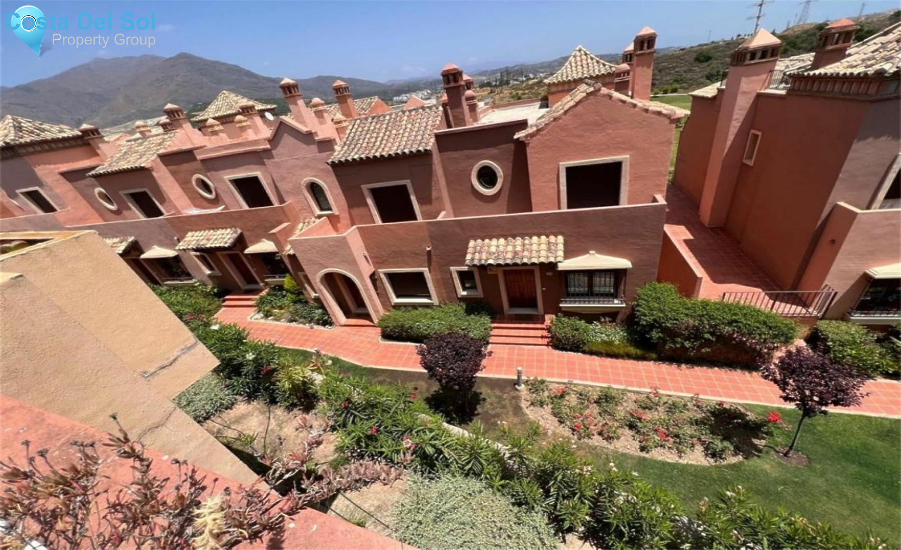 Townhouse in Estepona-1387778