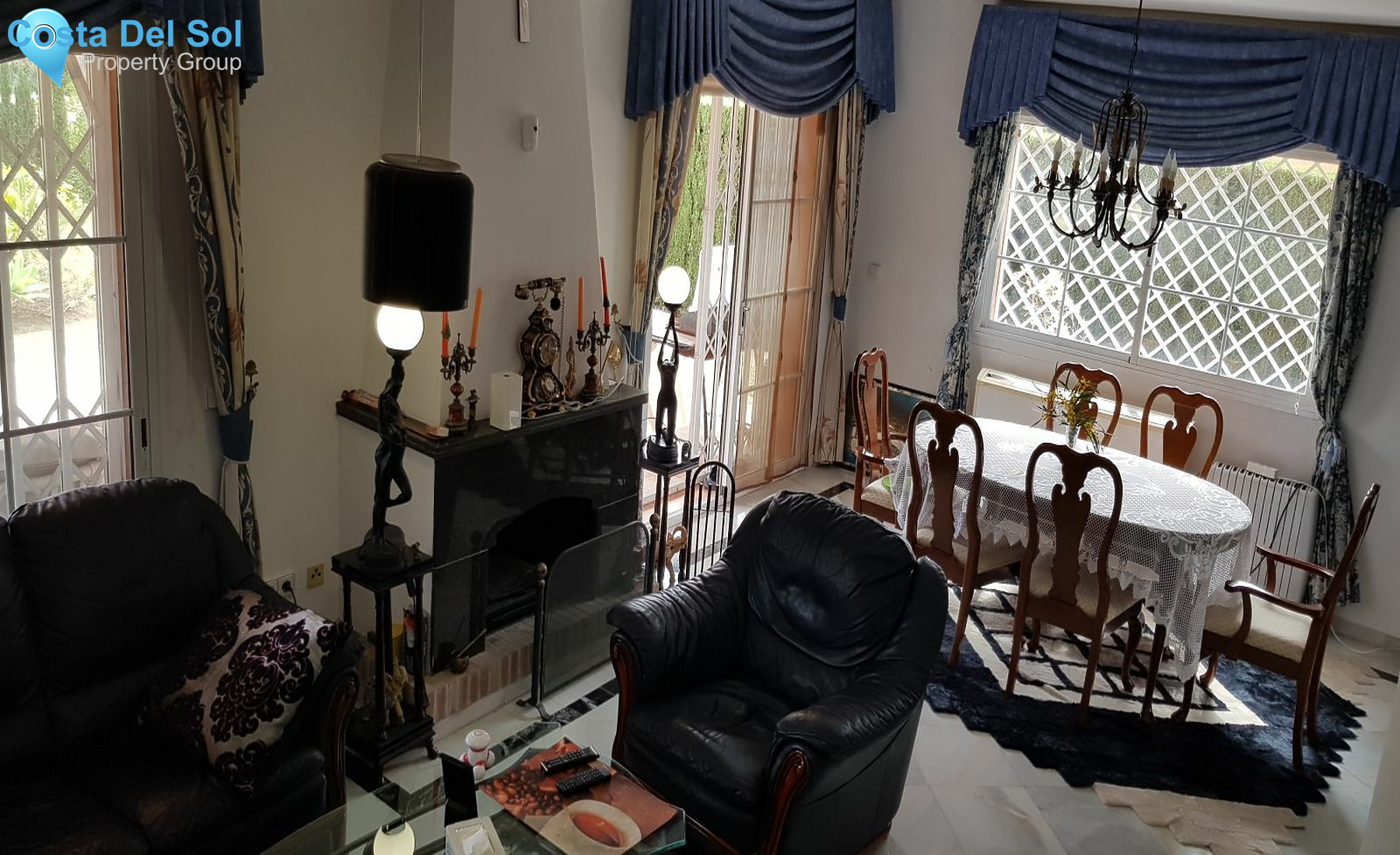 Townhouse in Estepona-1395842
