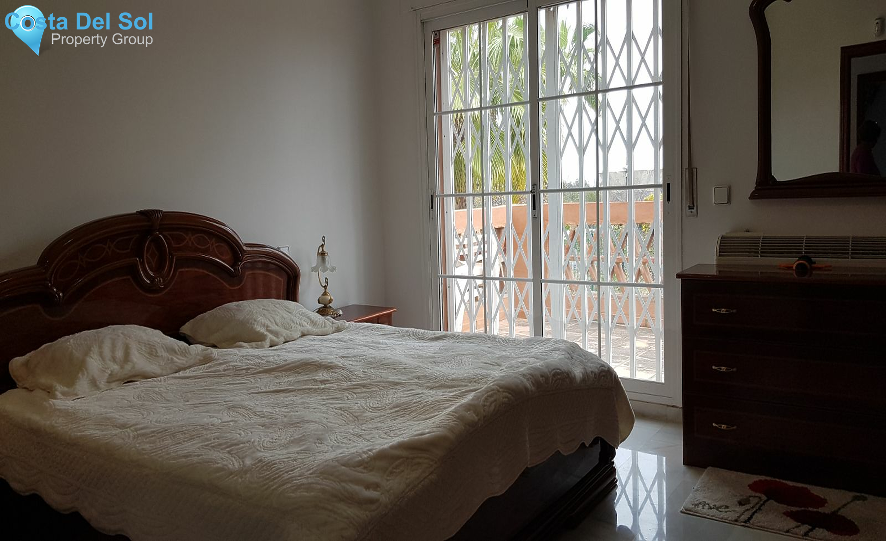 Townhouse in Estepona-1395835