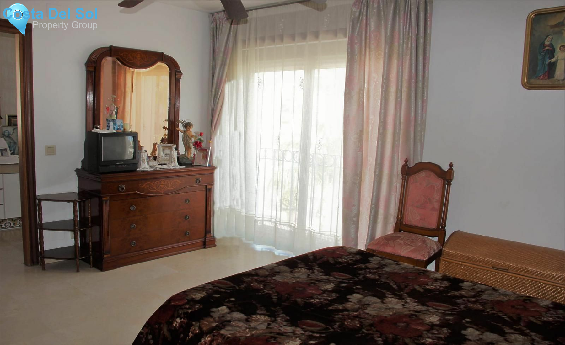 Townhouse in Estepona-1398078