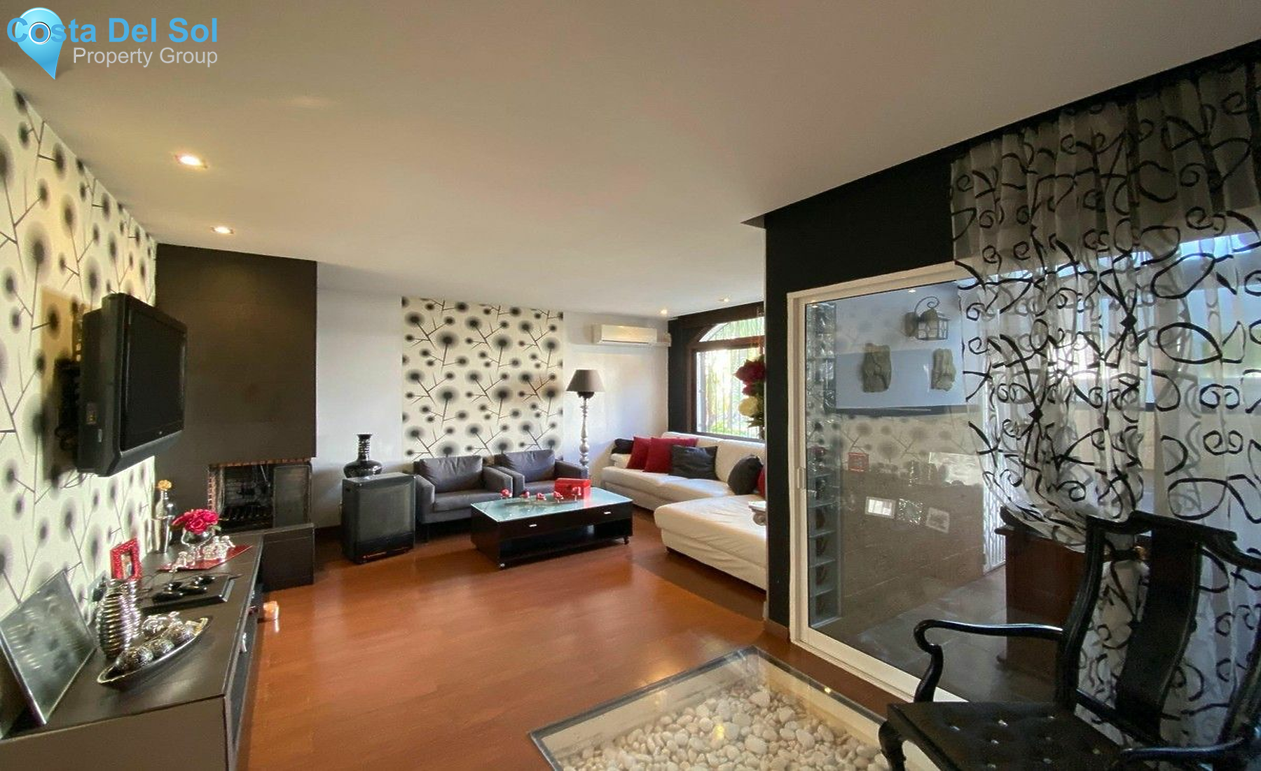 Townhouse in Estepona-1417575