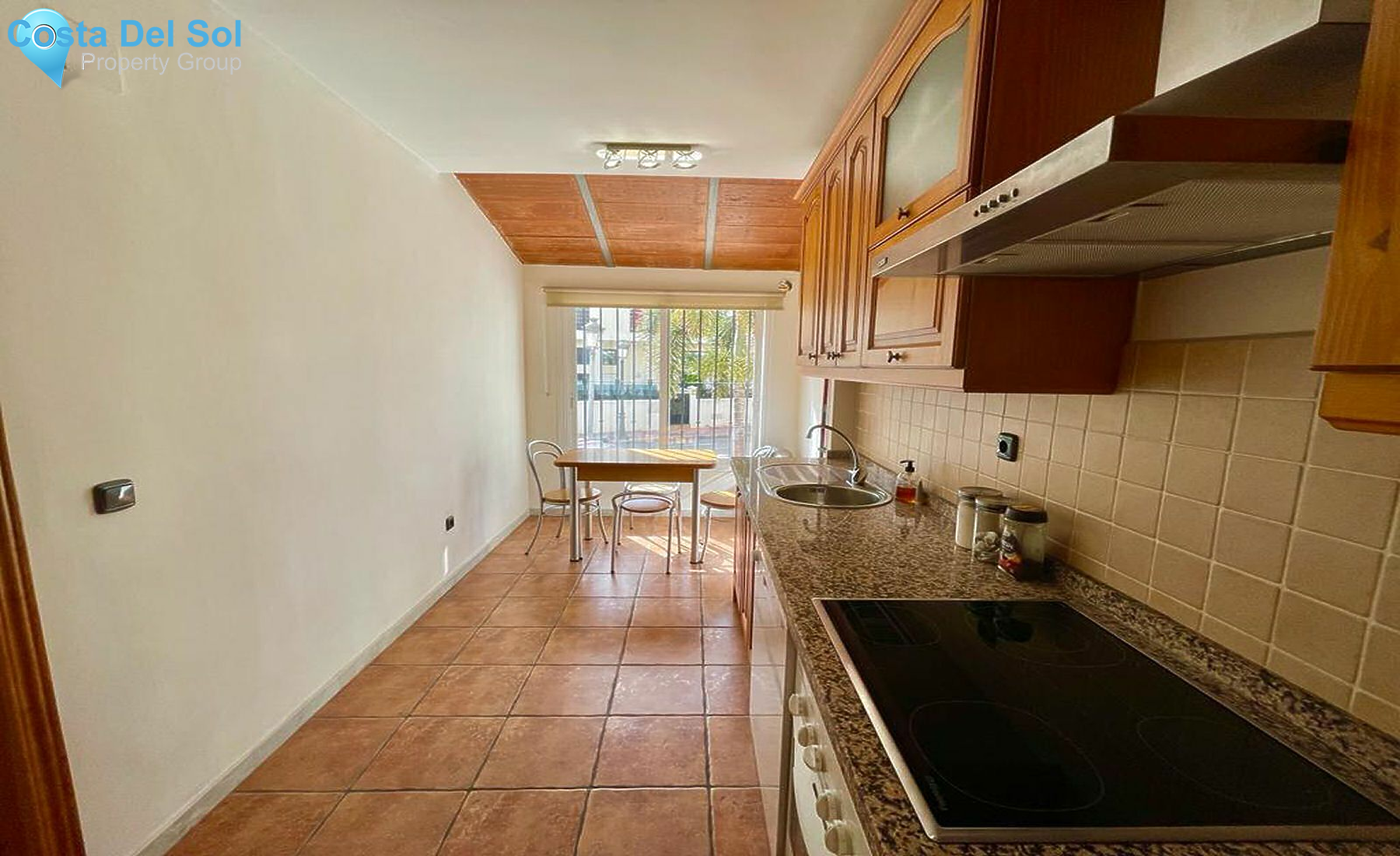 Townhouse in Estepona-1466126