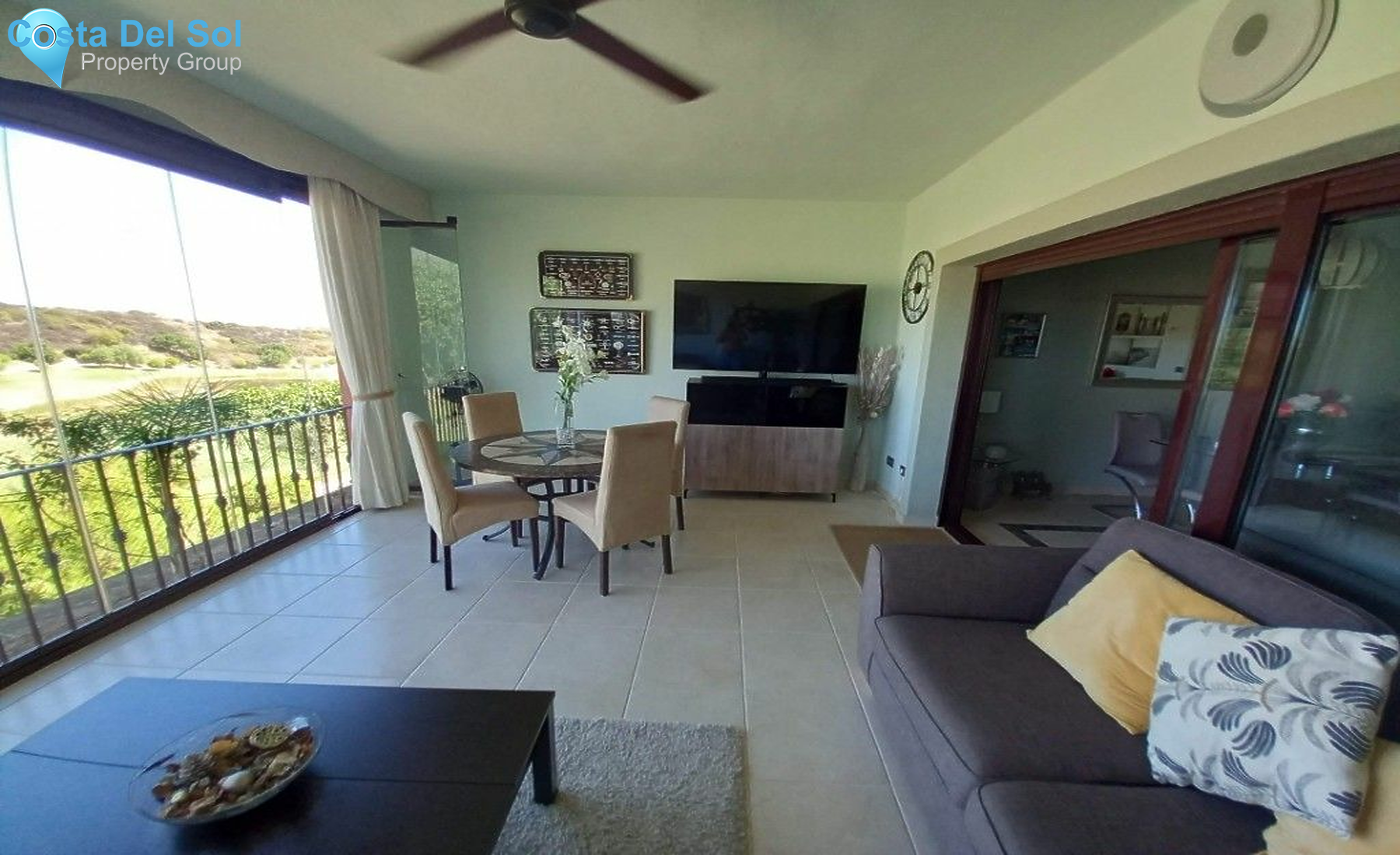 Townhouse in Estepona-1493420